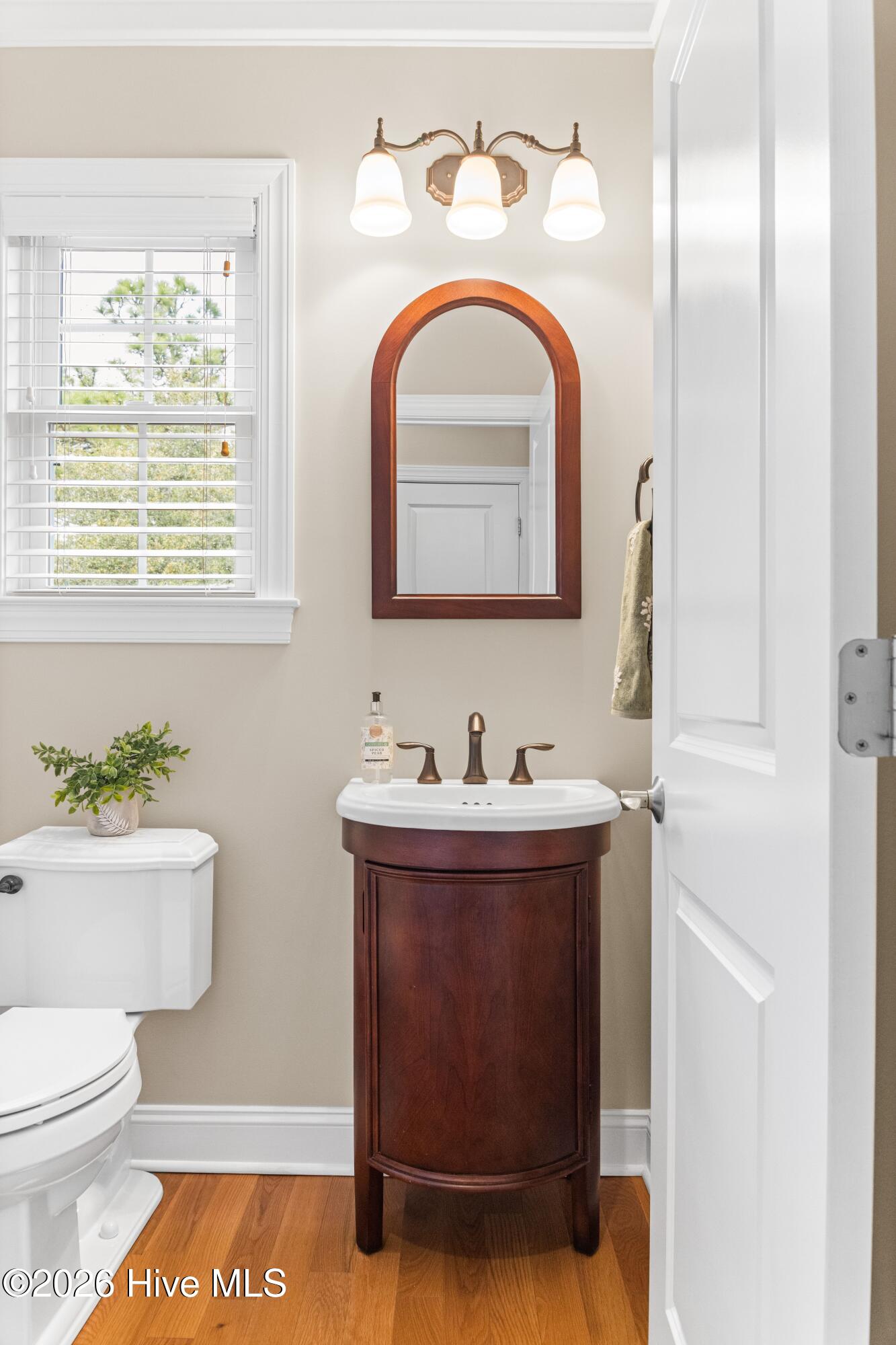 100560596 | Photo 21