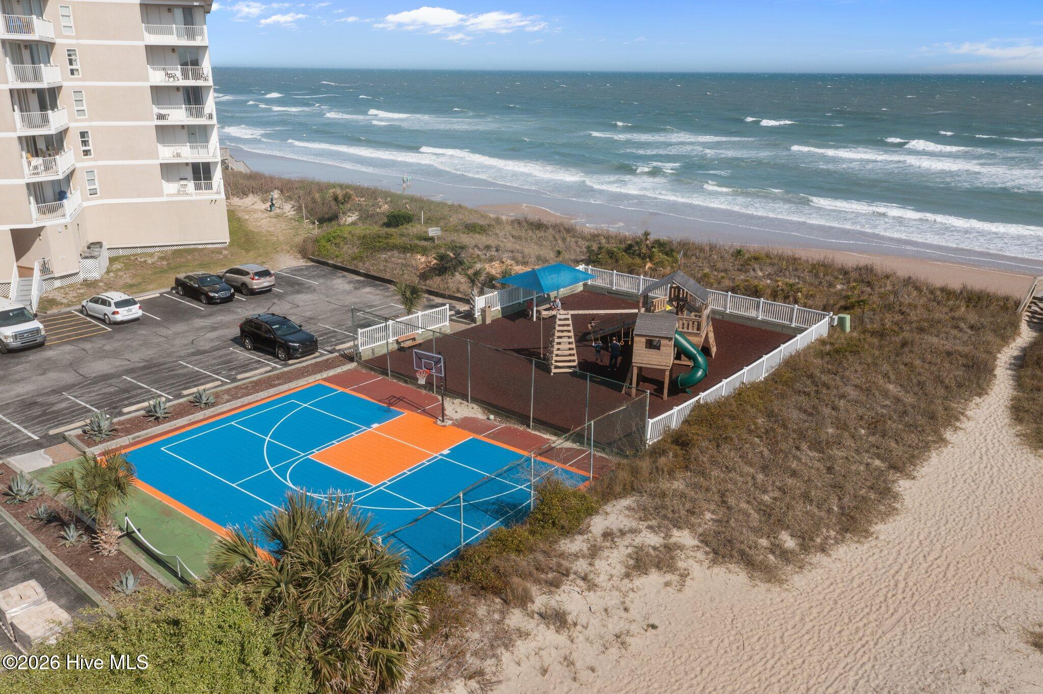 100565152 | Photo 28