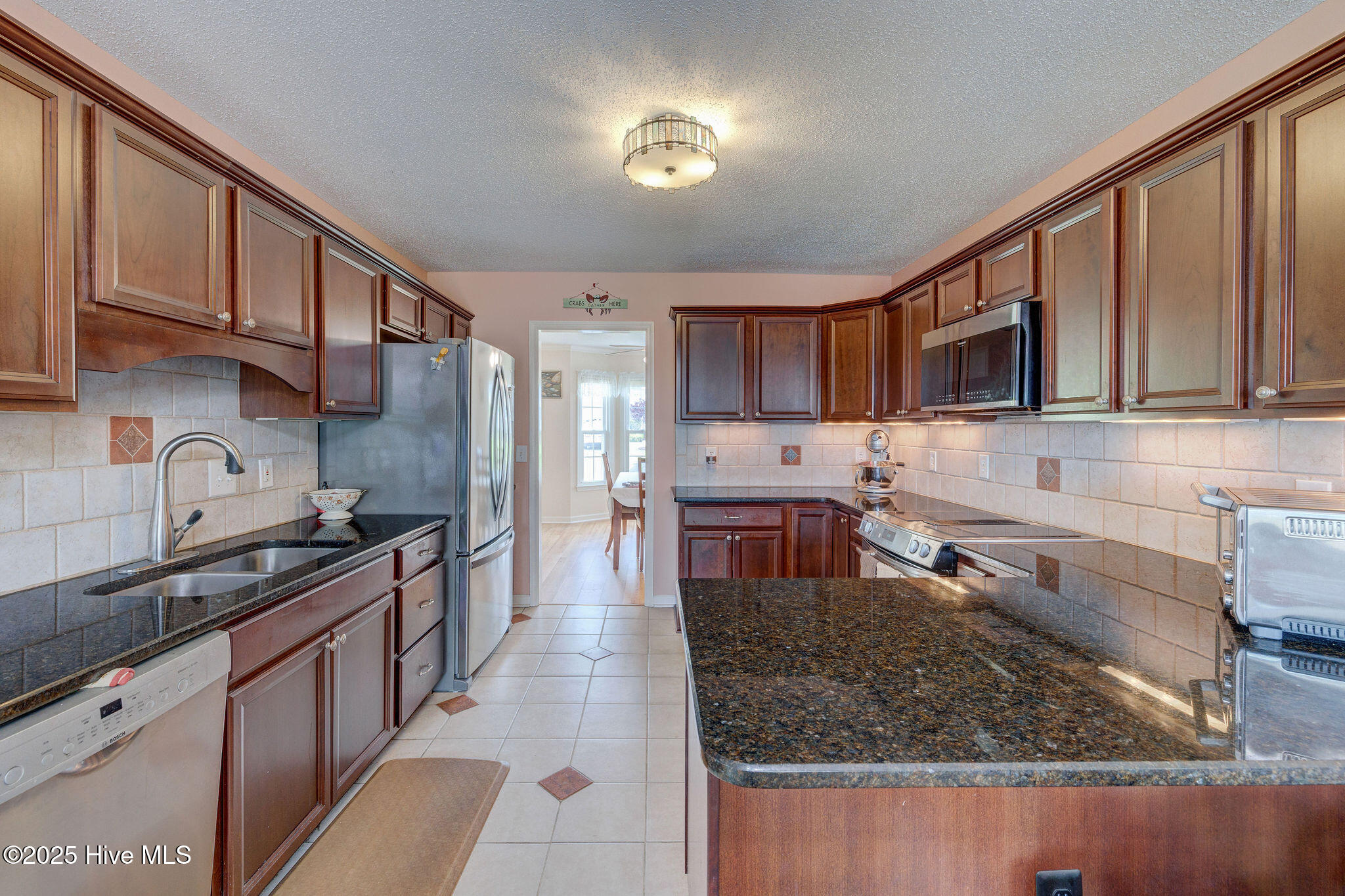 508 N Green Meadows Drive, Wilmington, NC 28405 – photo 10: 508NGreenMeadowsDrive-34