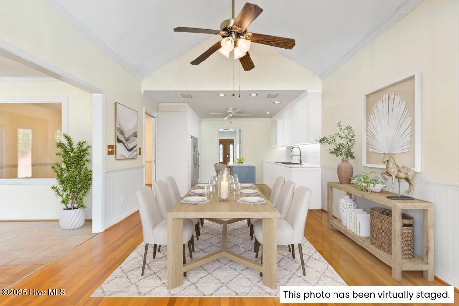 100540586 | Photo 17