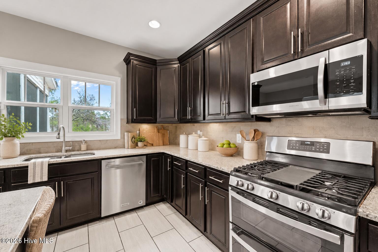 106 Edwards Court - Seven Lakes West - Virtually Enhanced