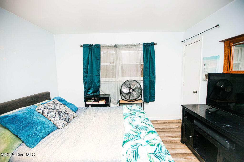 100493503 | Photo 16