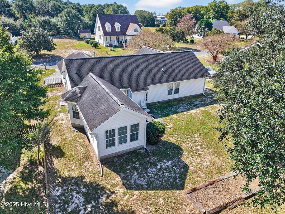 100536706 | Photo 39