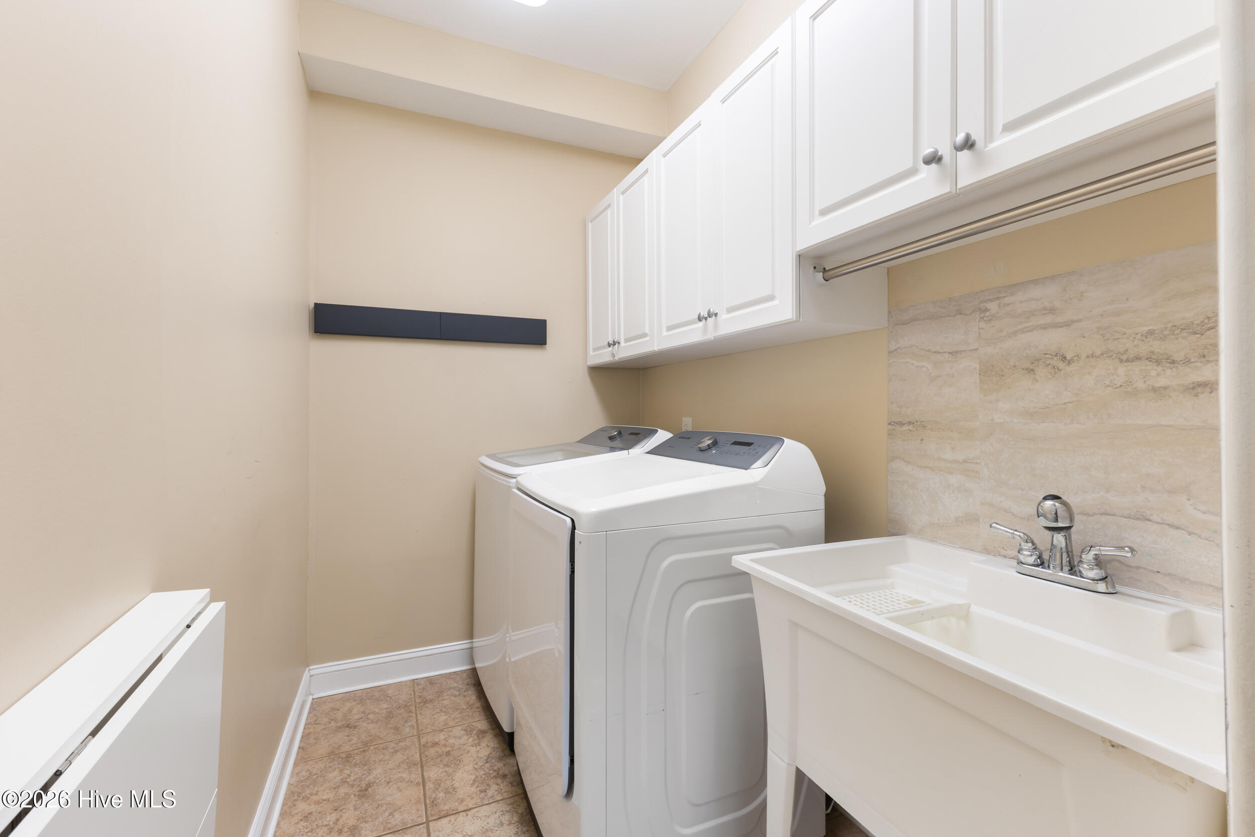 100557722 | Photo 36