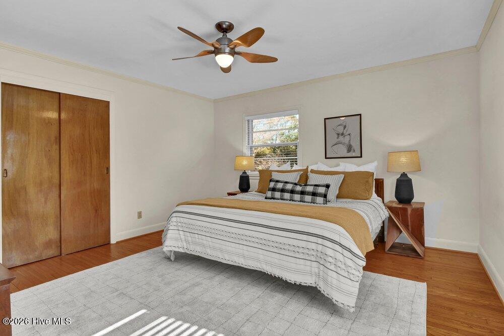 100522690 | Photo 25