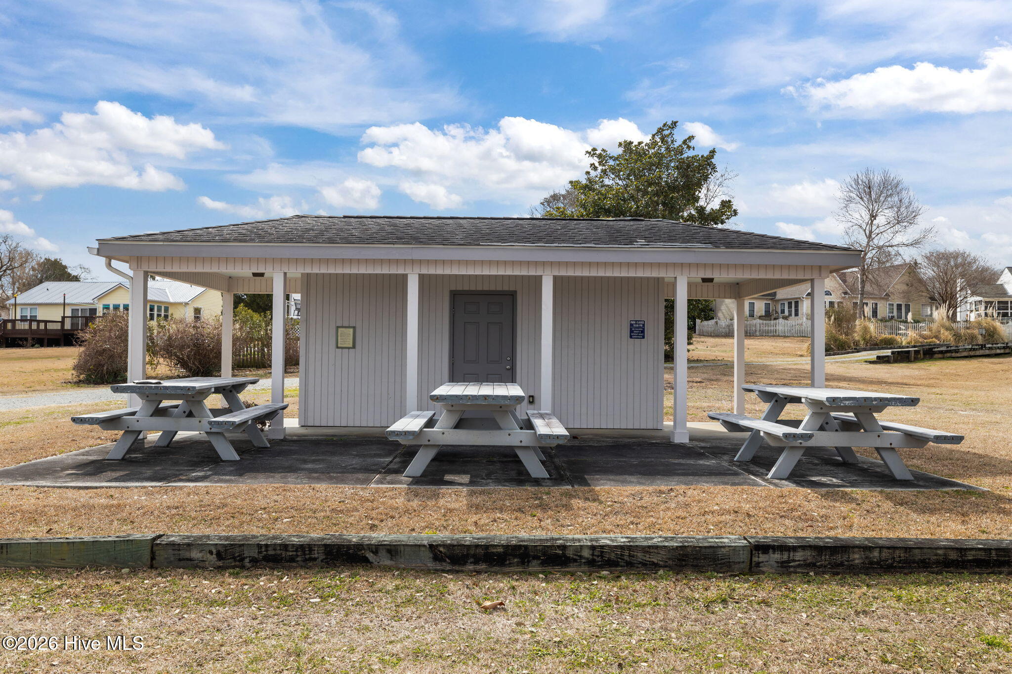 100555597 | Photo 48