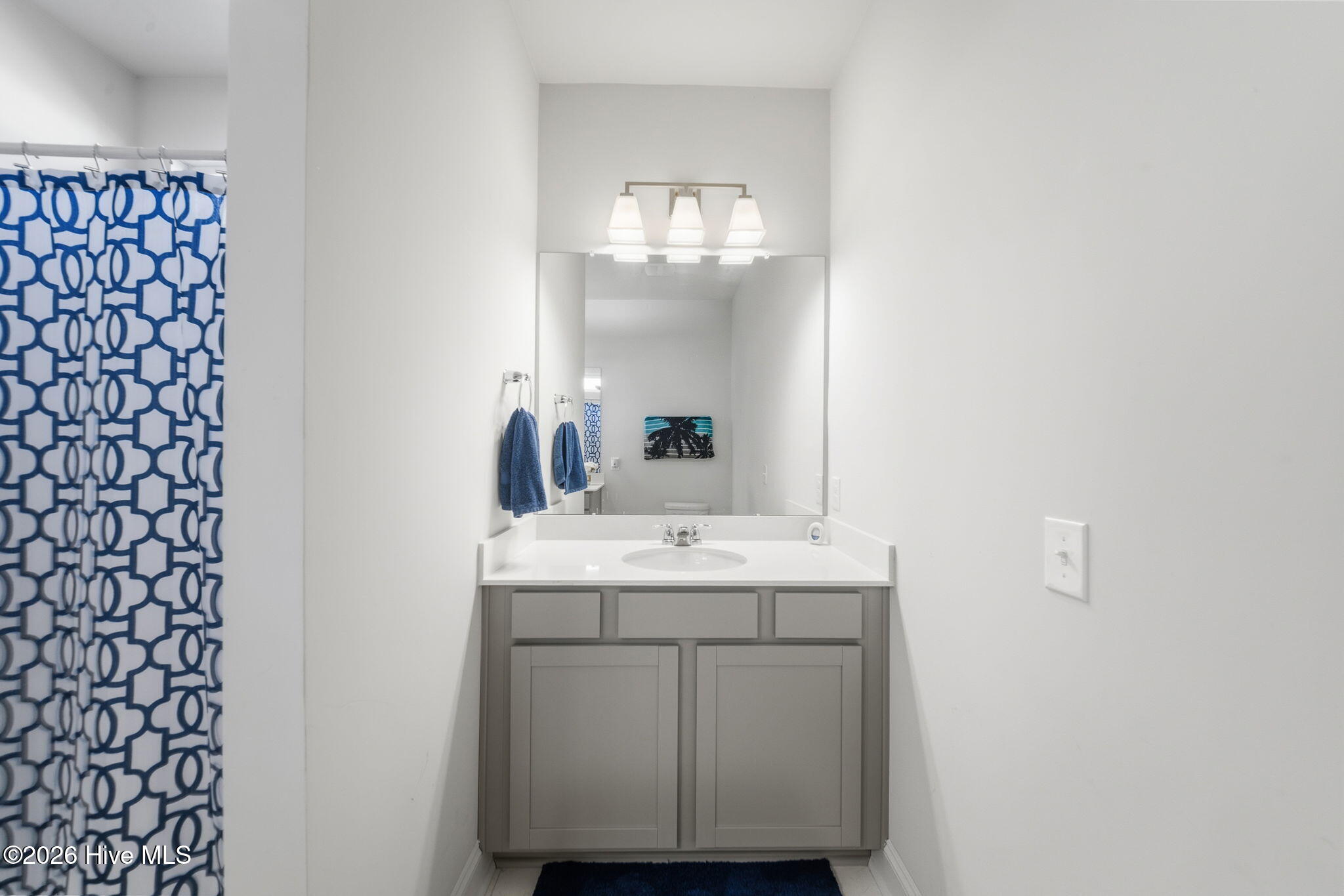 100566000 | Photo 28