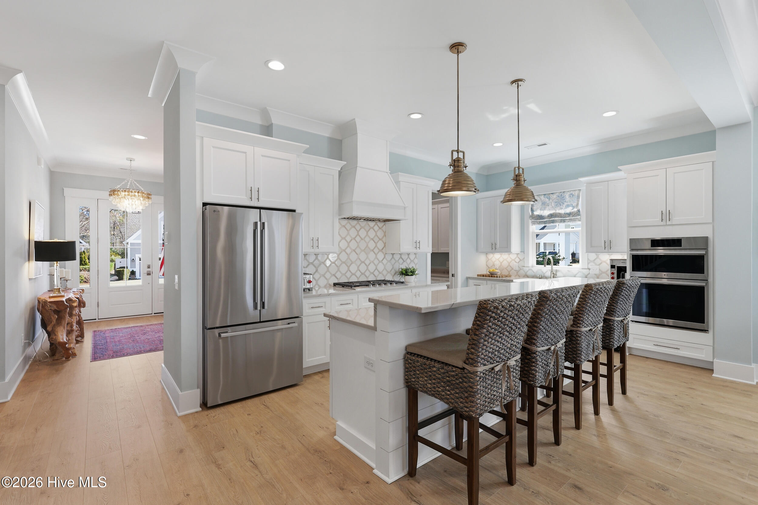 100558657 | Photo 19