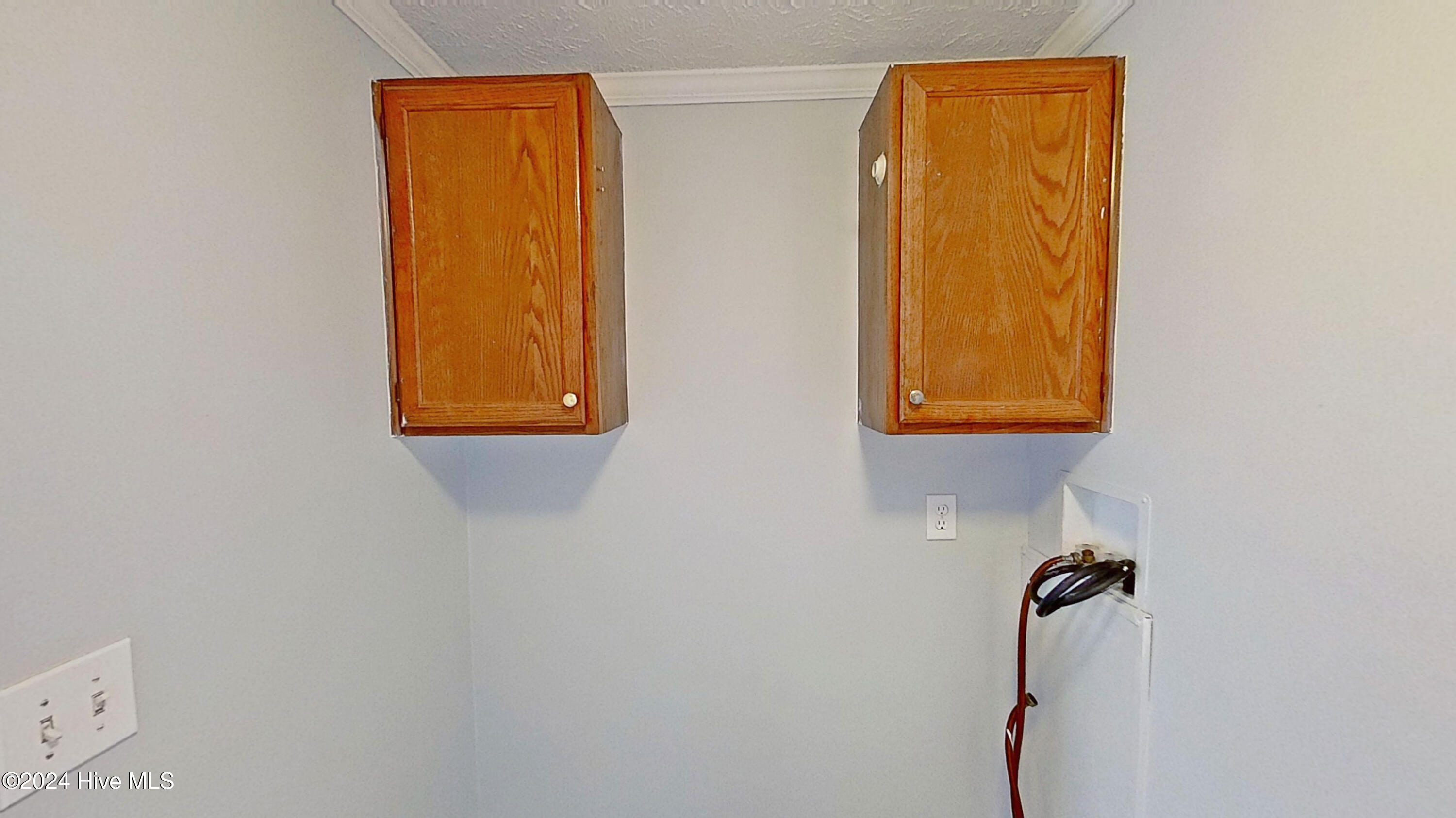 100550318 | Photo 18