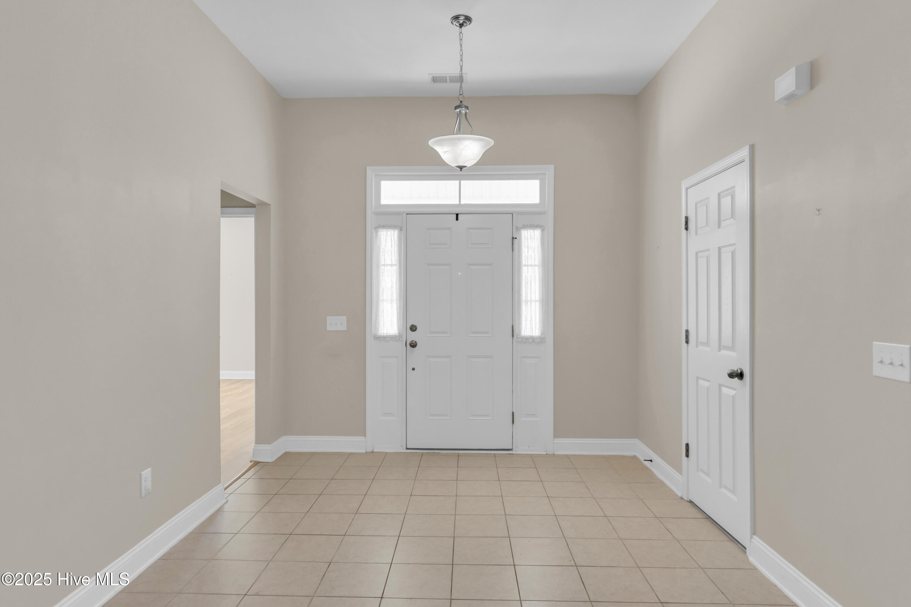 5172 Swashbuckler Way, Southport, NC 28461 – photo 5: 5_5172 swashbuckler way-00005