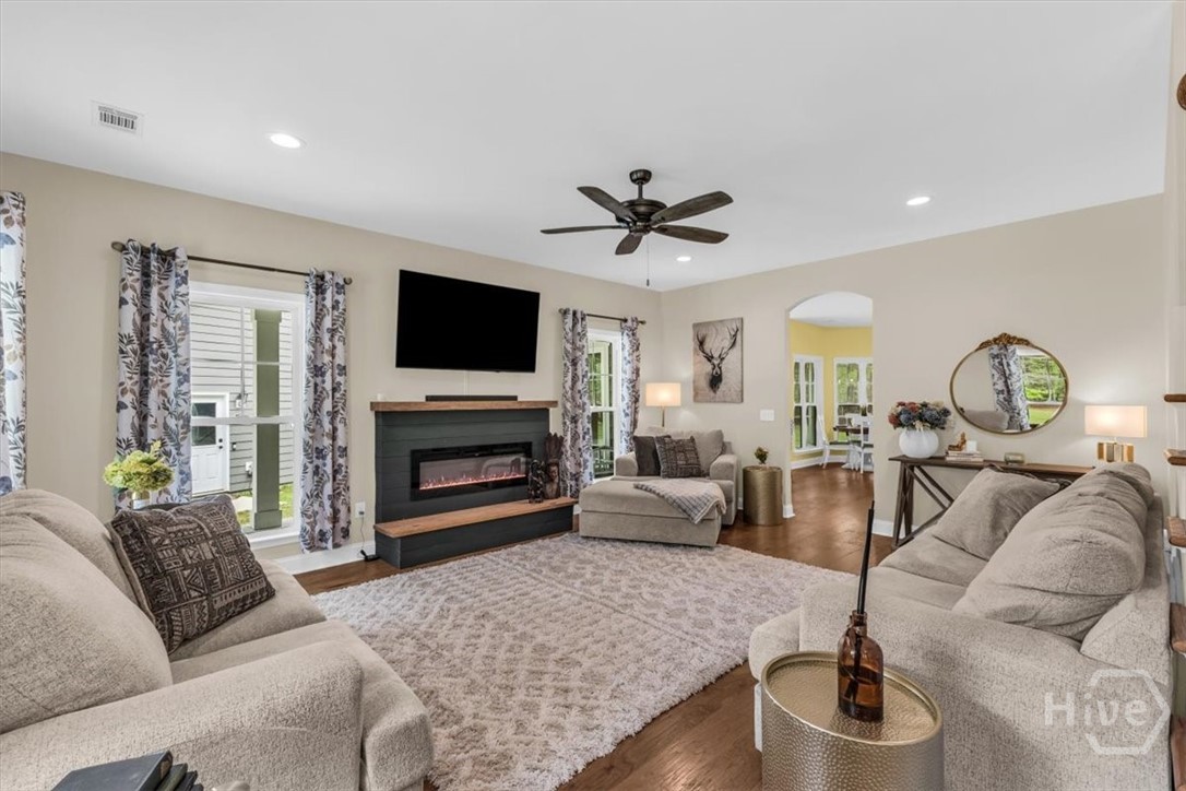 182 Old River Road, Bloomingdale, GA, 31302