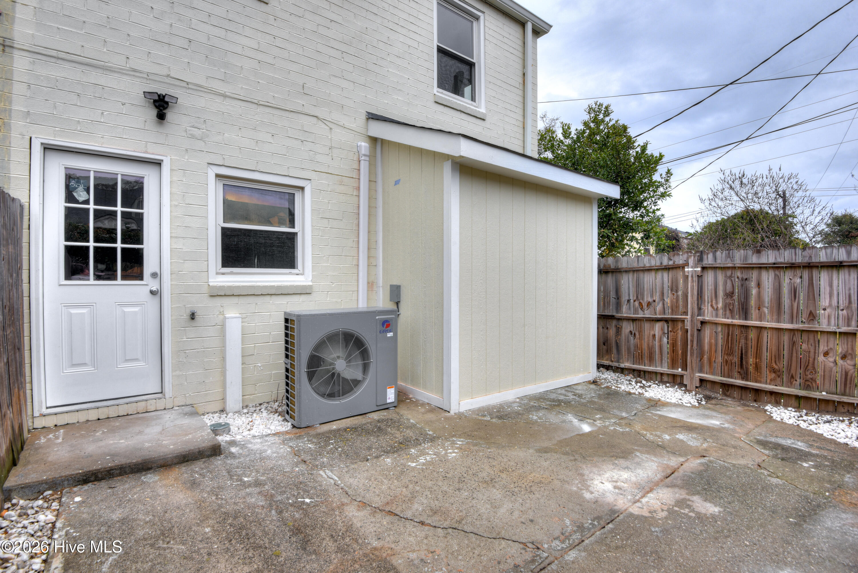 2nd image of 801 Monte Sano Ave, Augusta, GA 30904