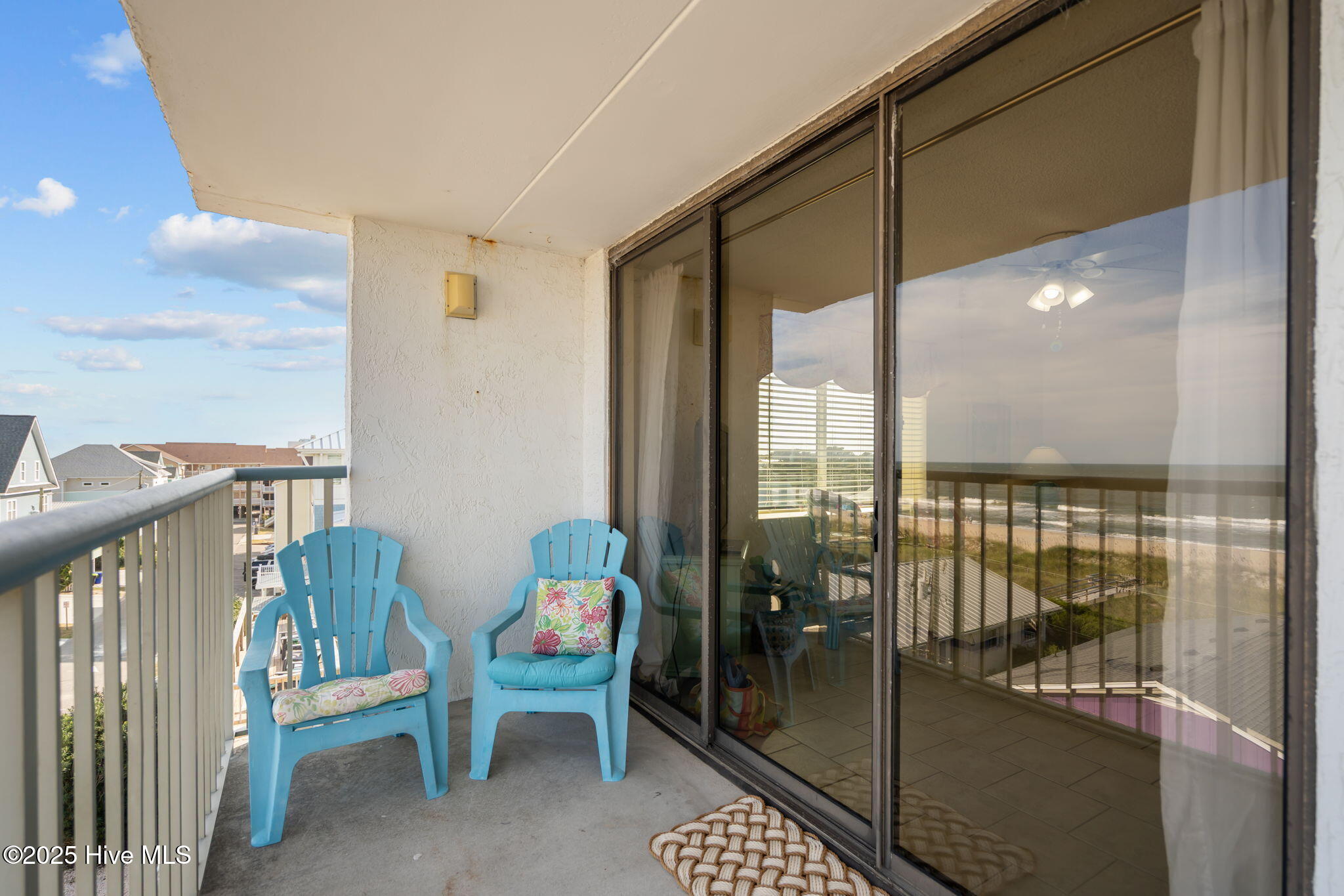 100530733 | Photo 29