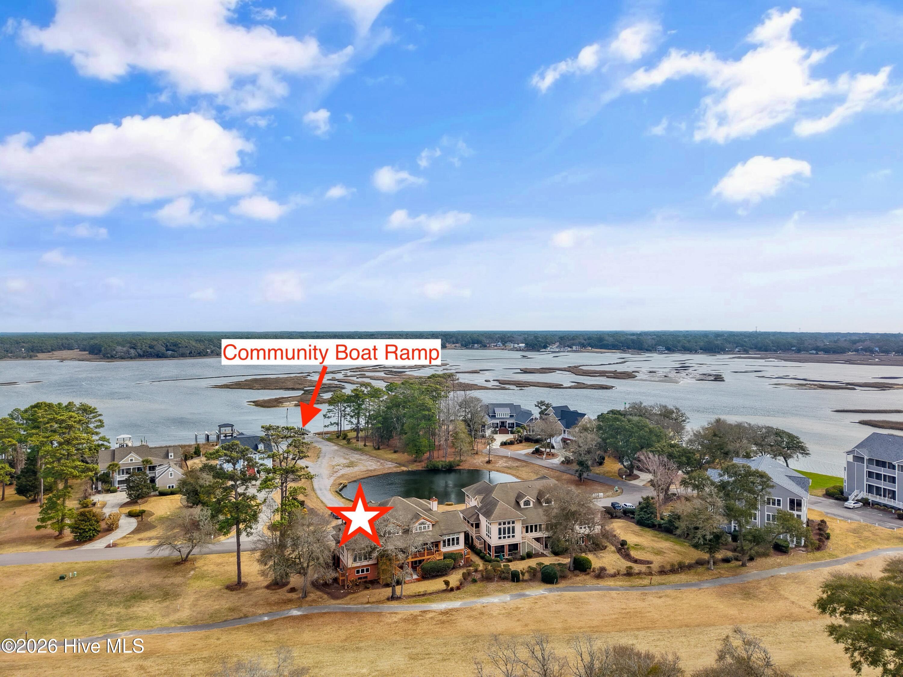 100557427 | Photo 76