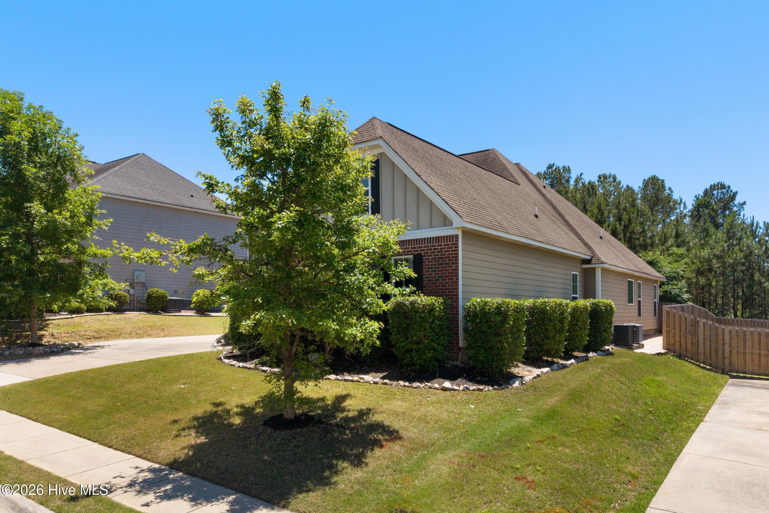 2_05.15.2026 01 850-herrington-dr (debb