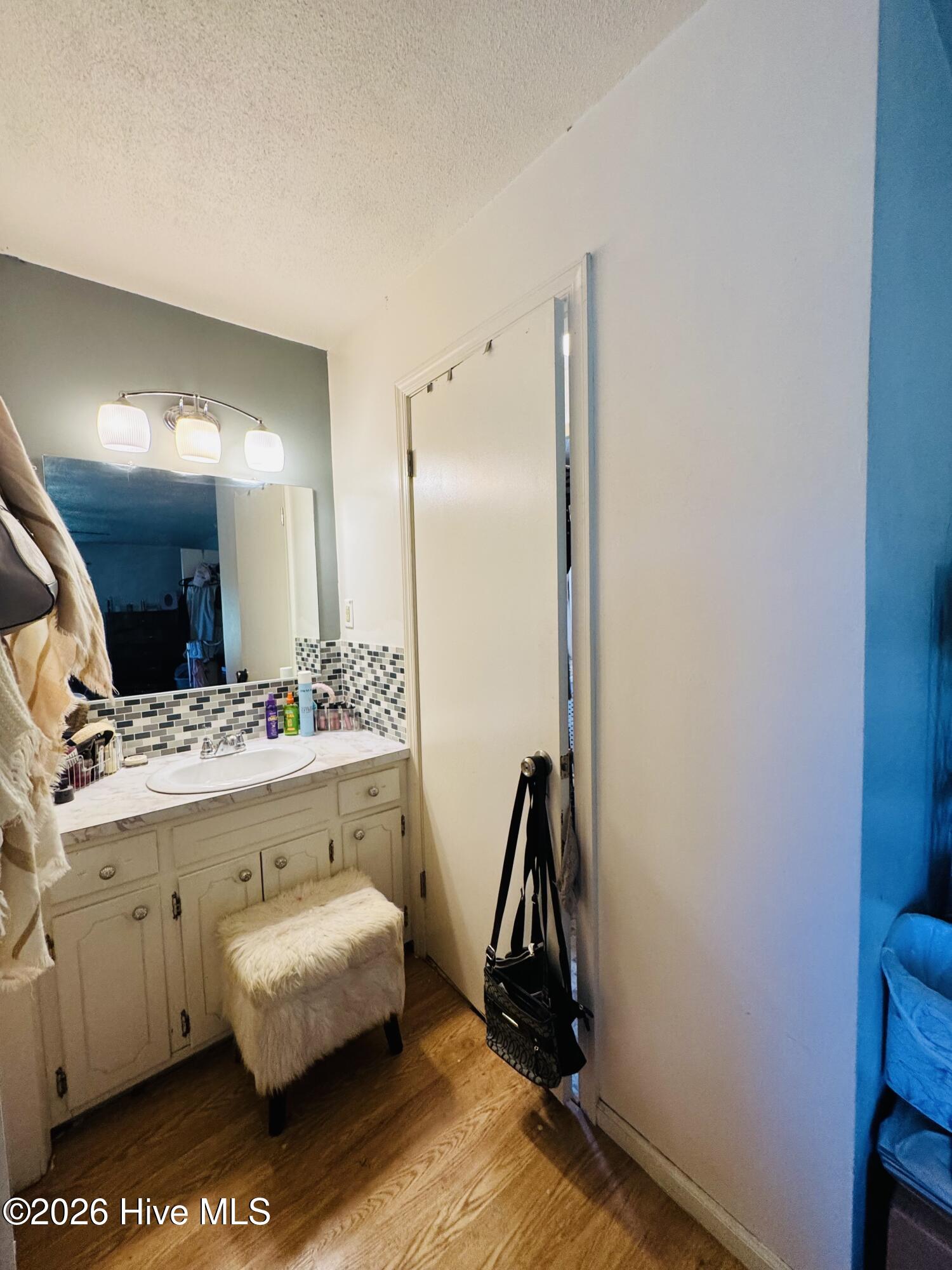 Vanity