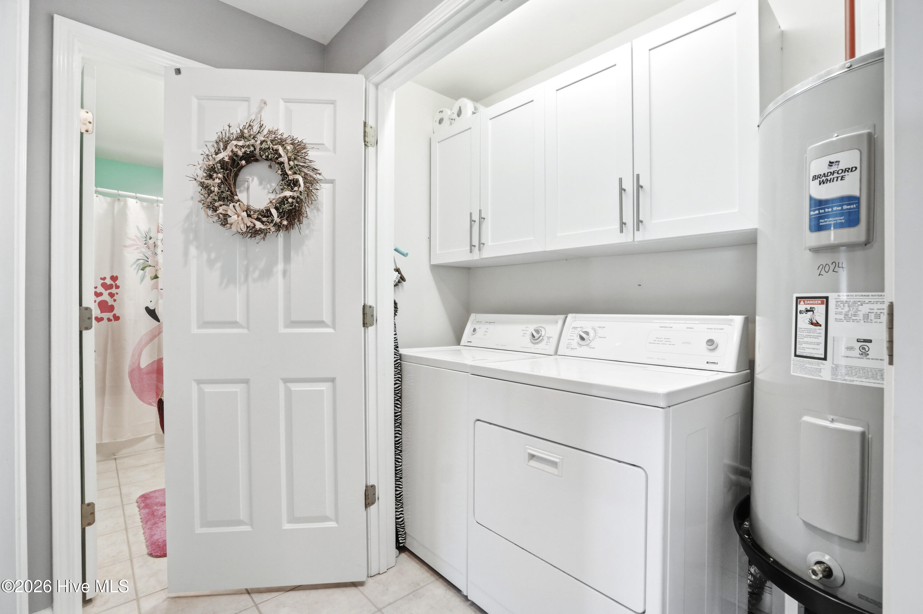 100564419 | Photo 35