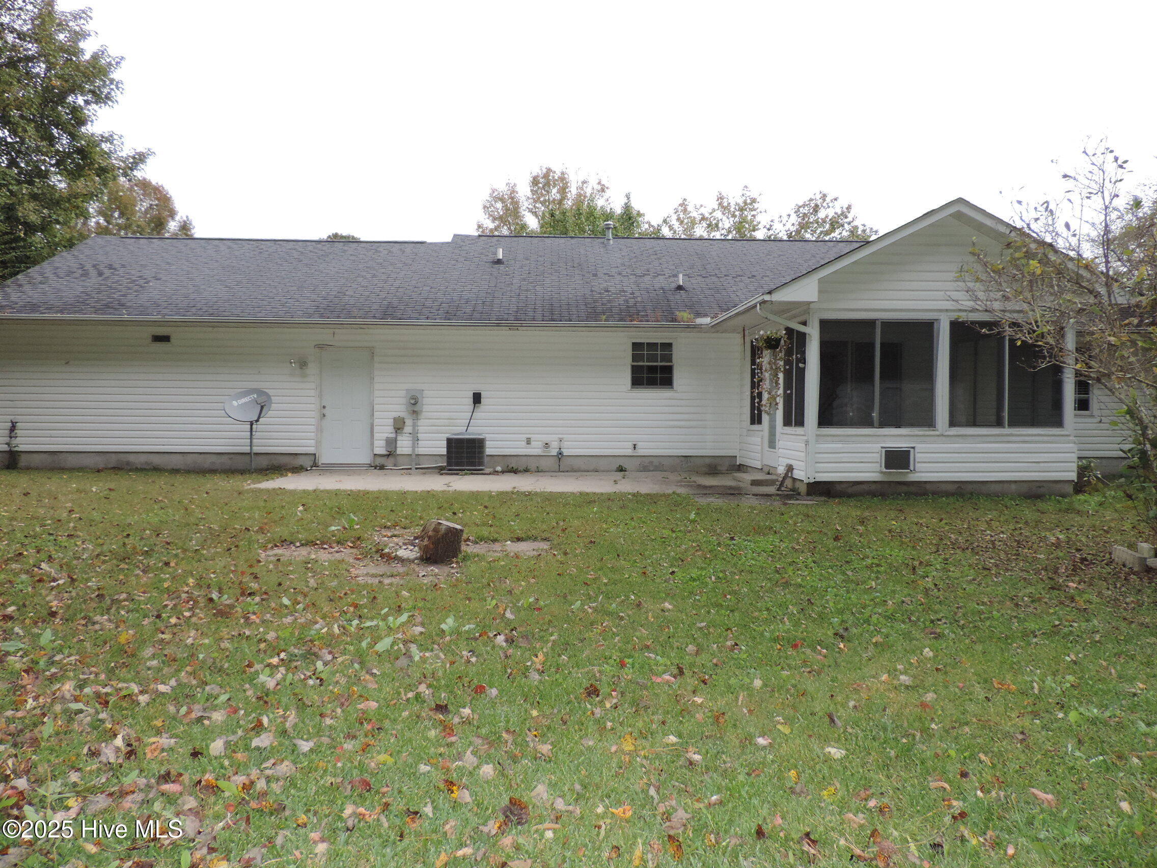 5801 County Line Road,New Bern