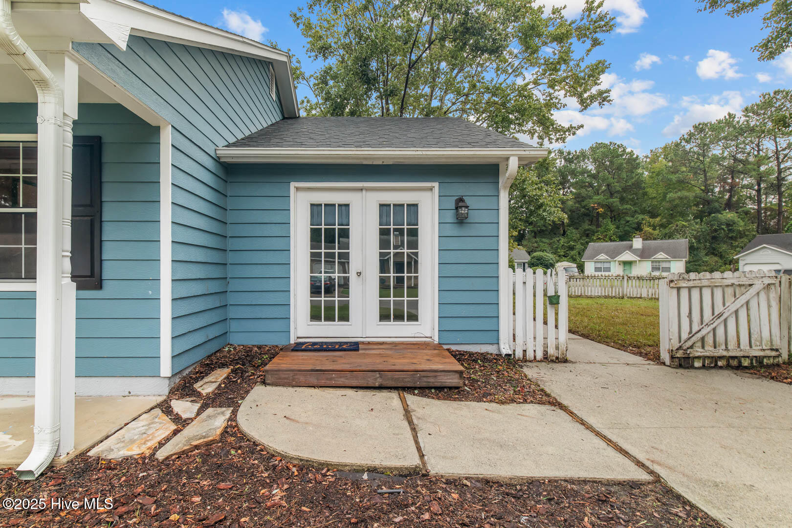 Homes for sale in Midway Park, NC | 2917 Norbrick St, Midway Park, NC 28544 | MLS# 100536508