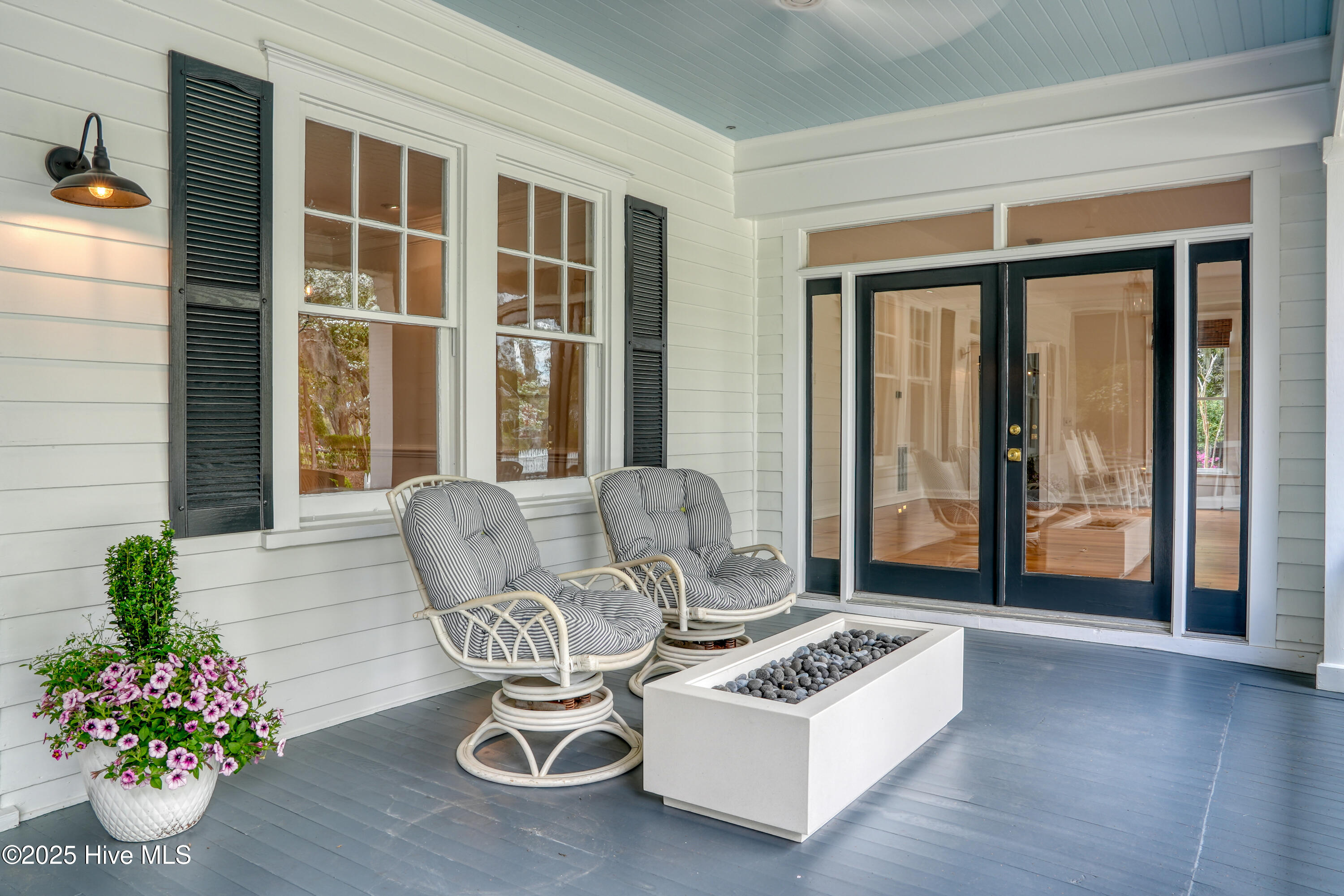 100559496 | Photo 29