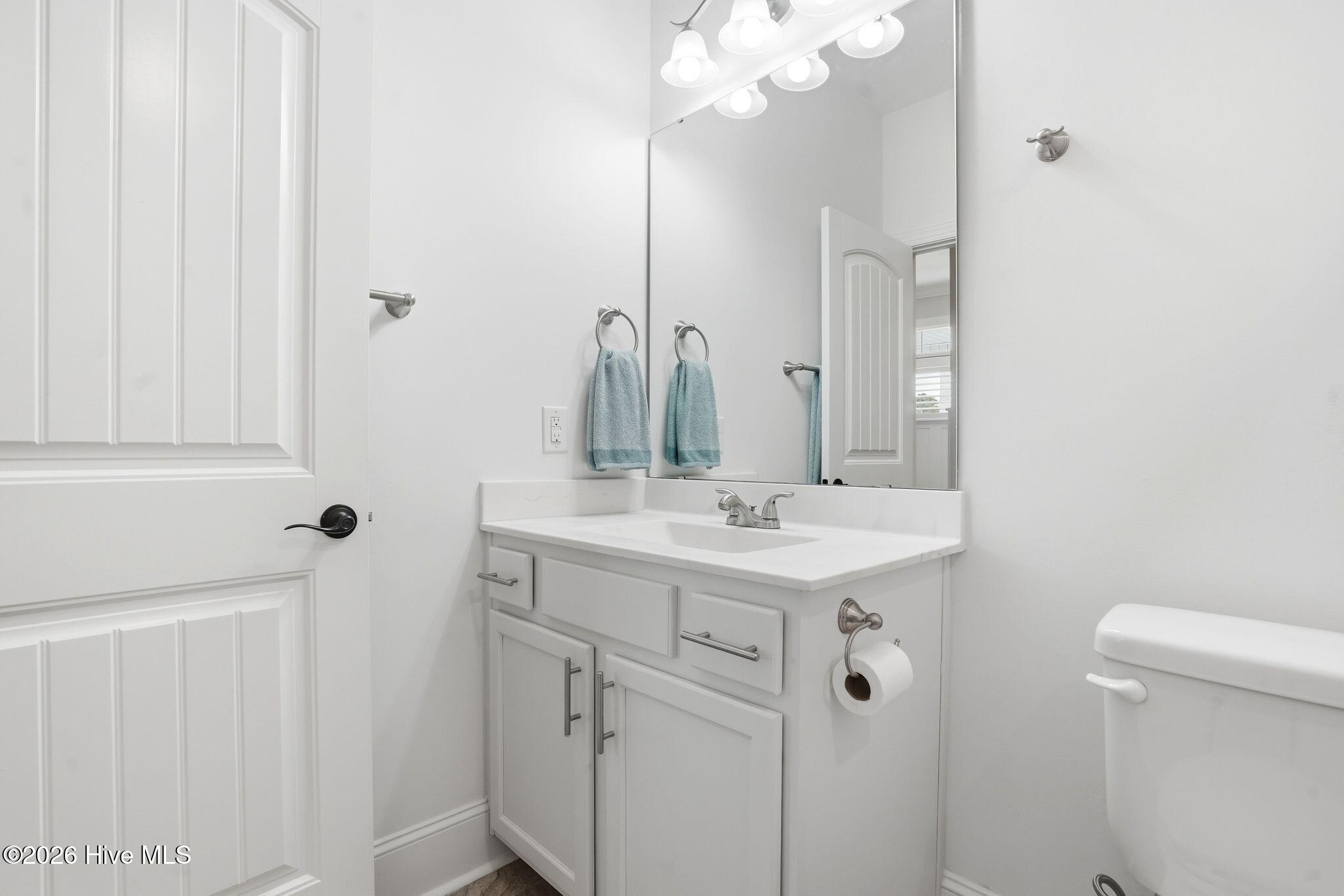 100559439 | Photo 43