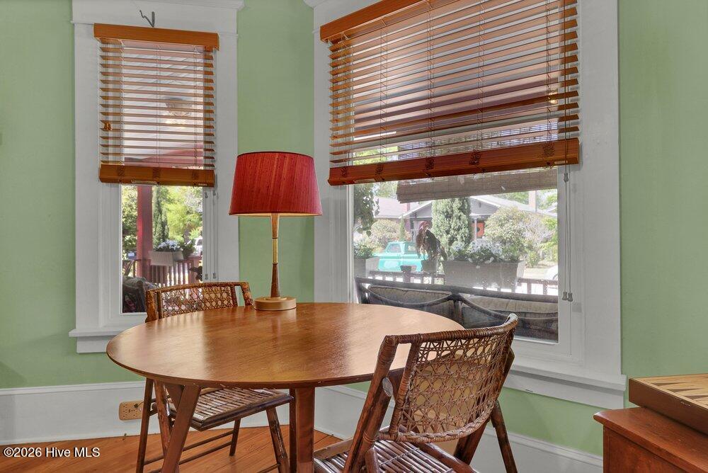 100566675 | Photo 21