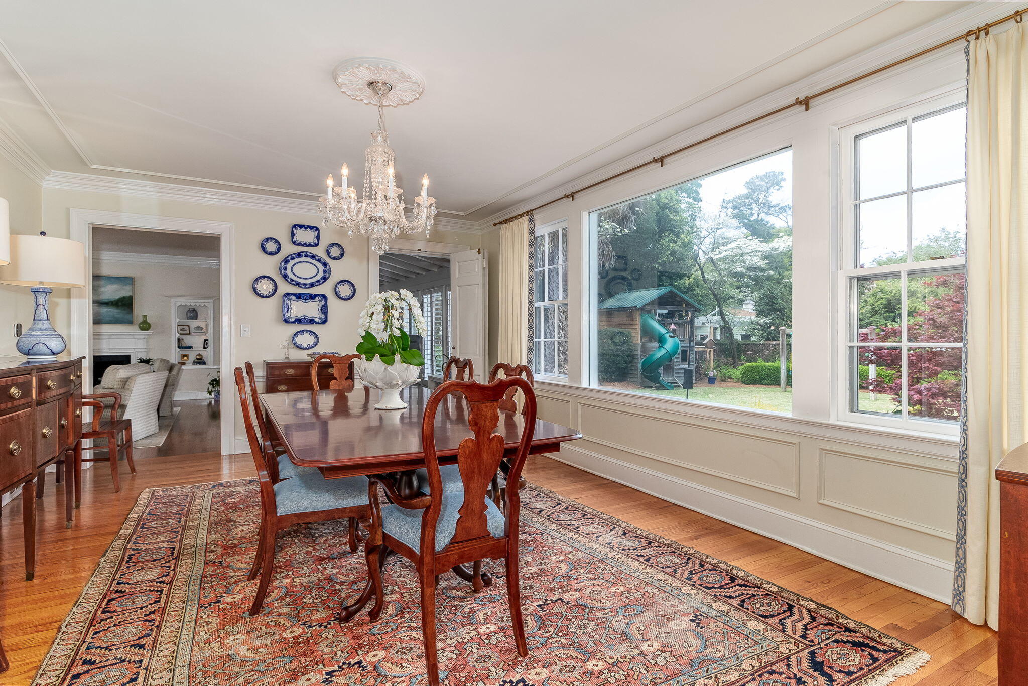28-web-or-mls-2421 WALTON WAY ©--17