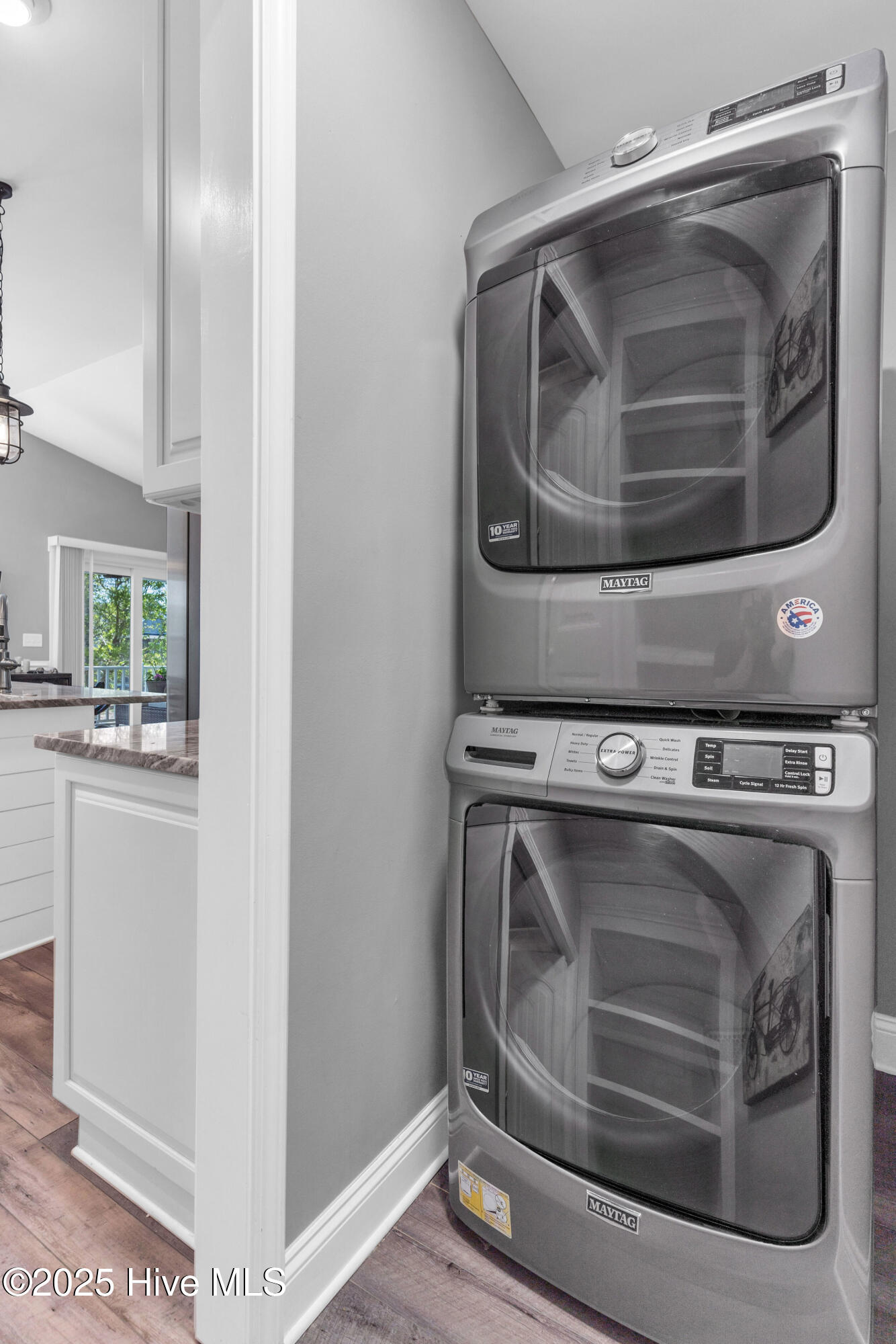 107 SW 25th Street, Oak Island, NC, 28465