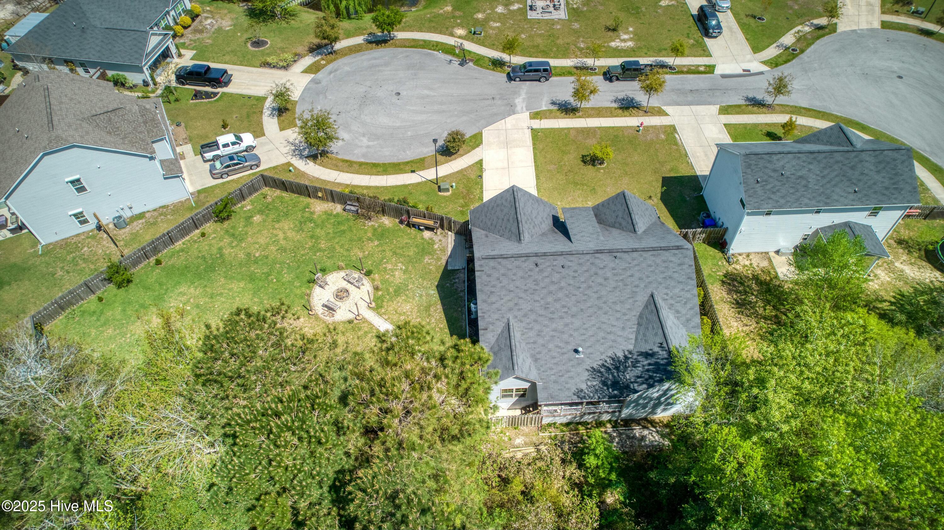 100561132 | Photo 54