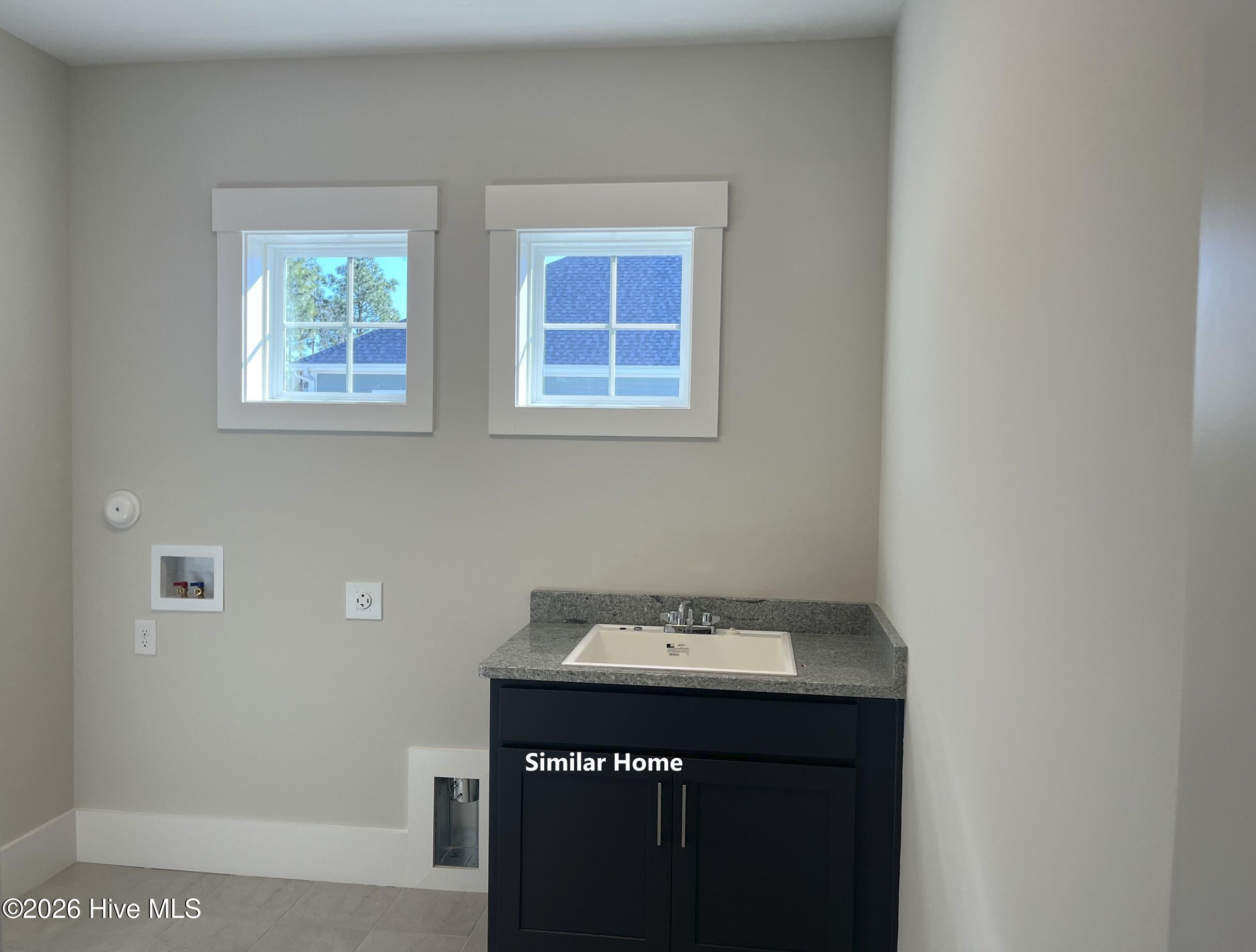 100553760 | Photo 19