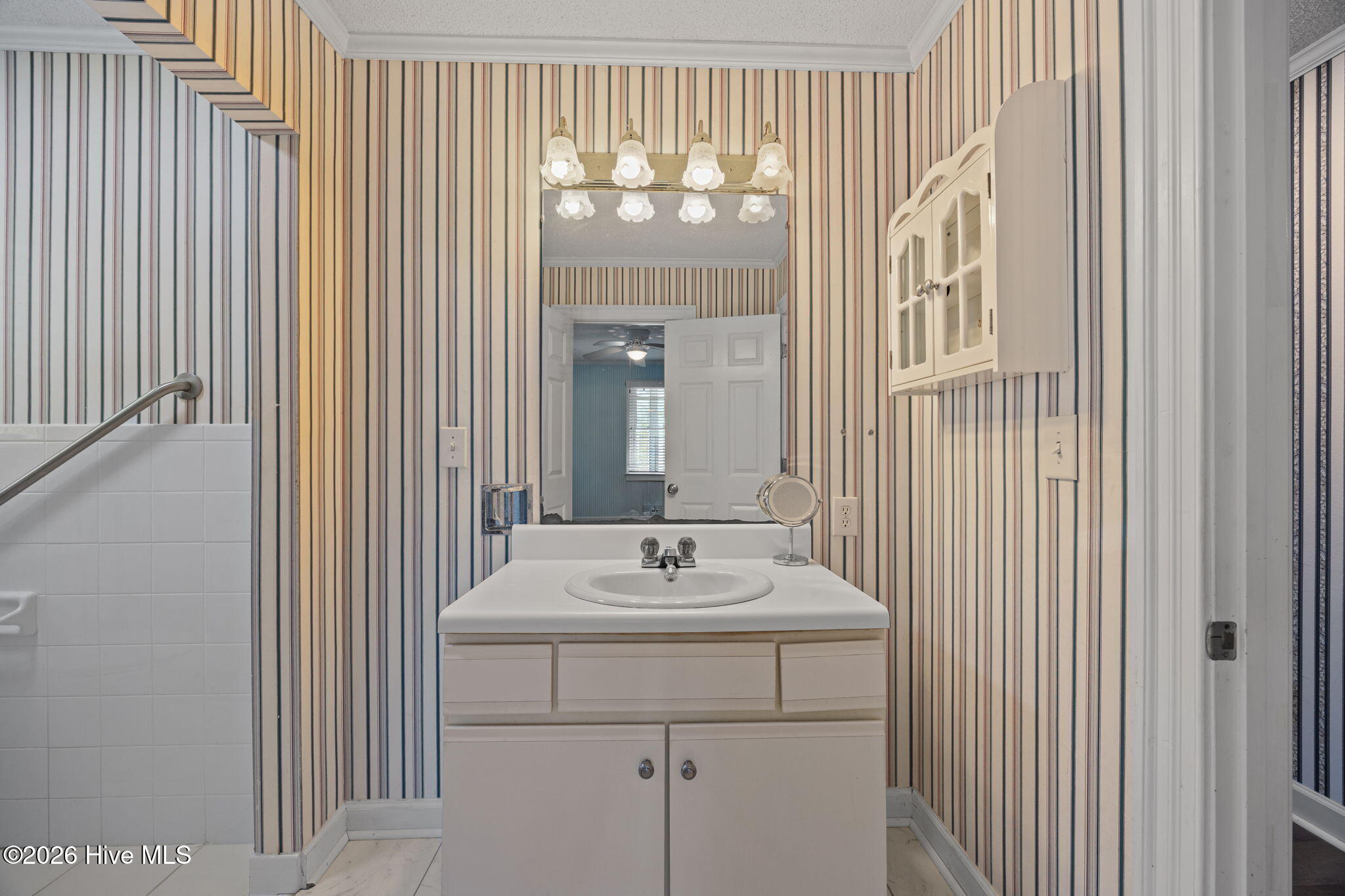 2882 Ivy Road, Greenville, NC, 27858