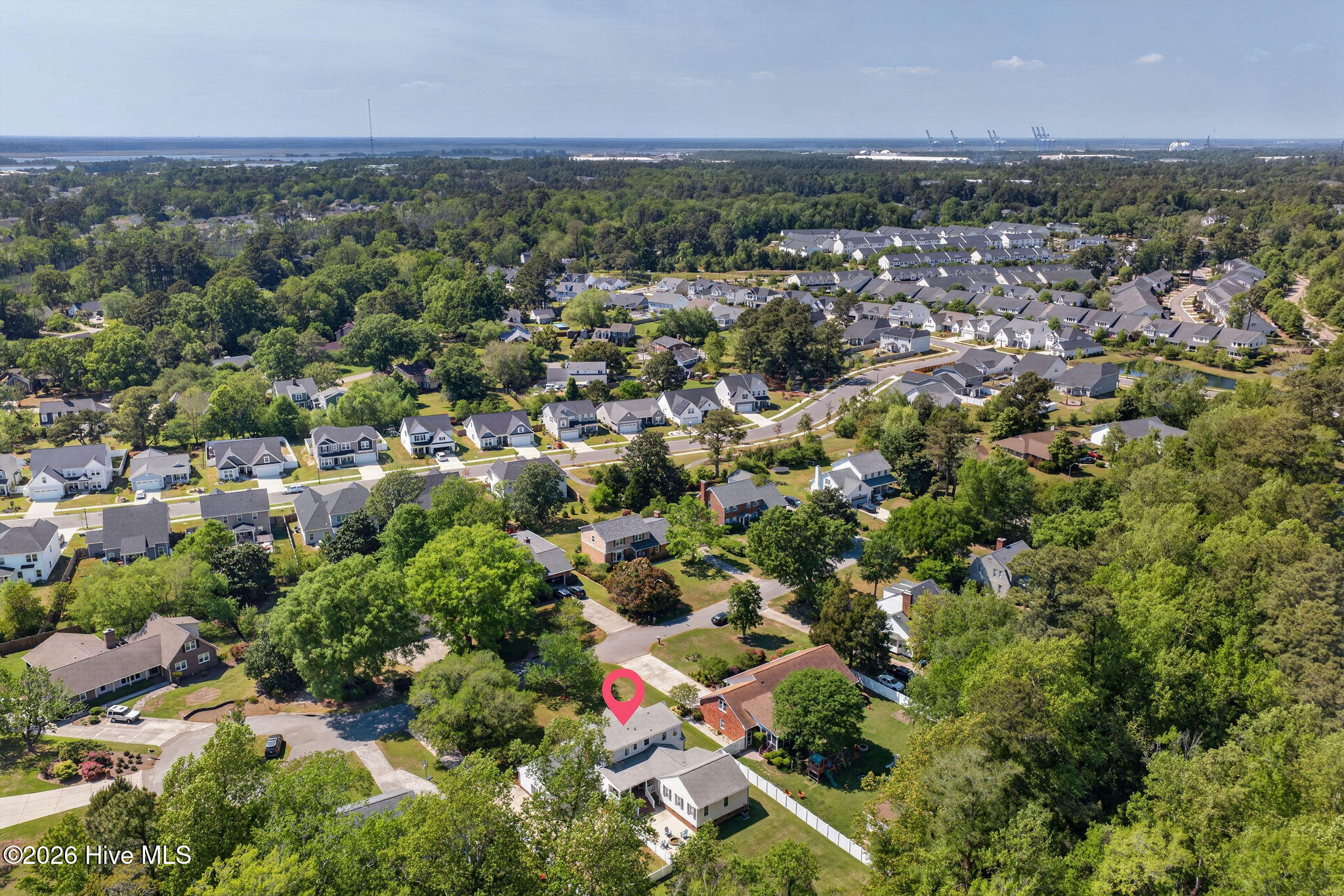 100567485 | Photo 57