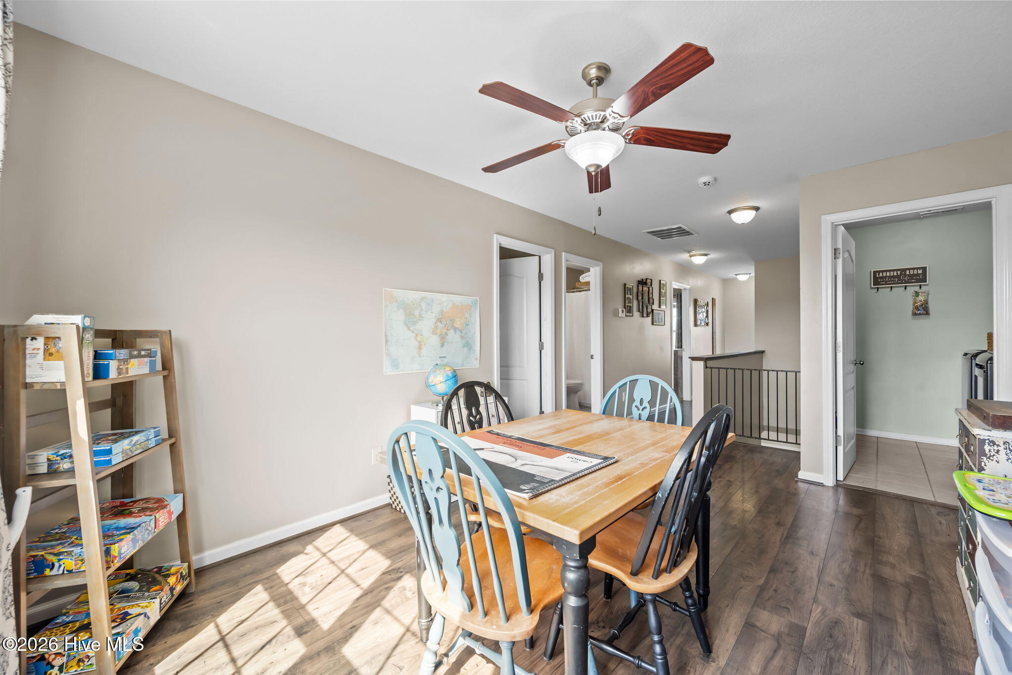 100560524 | Photo 26