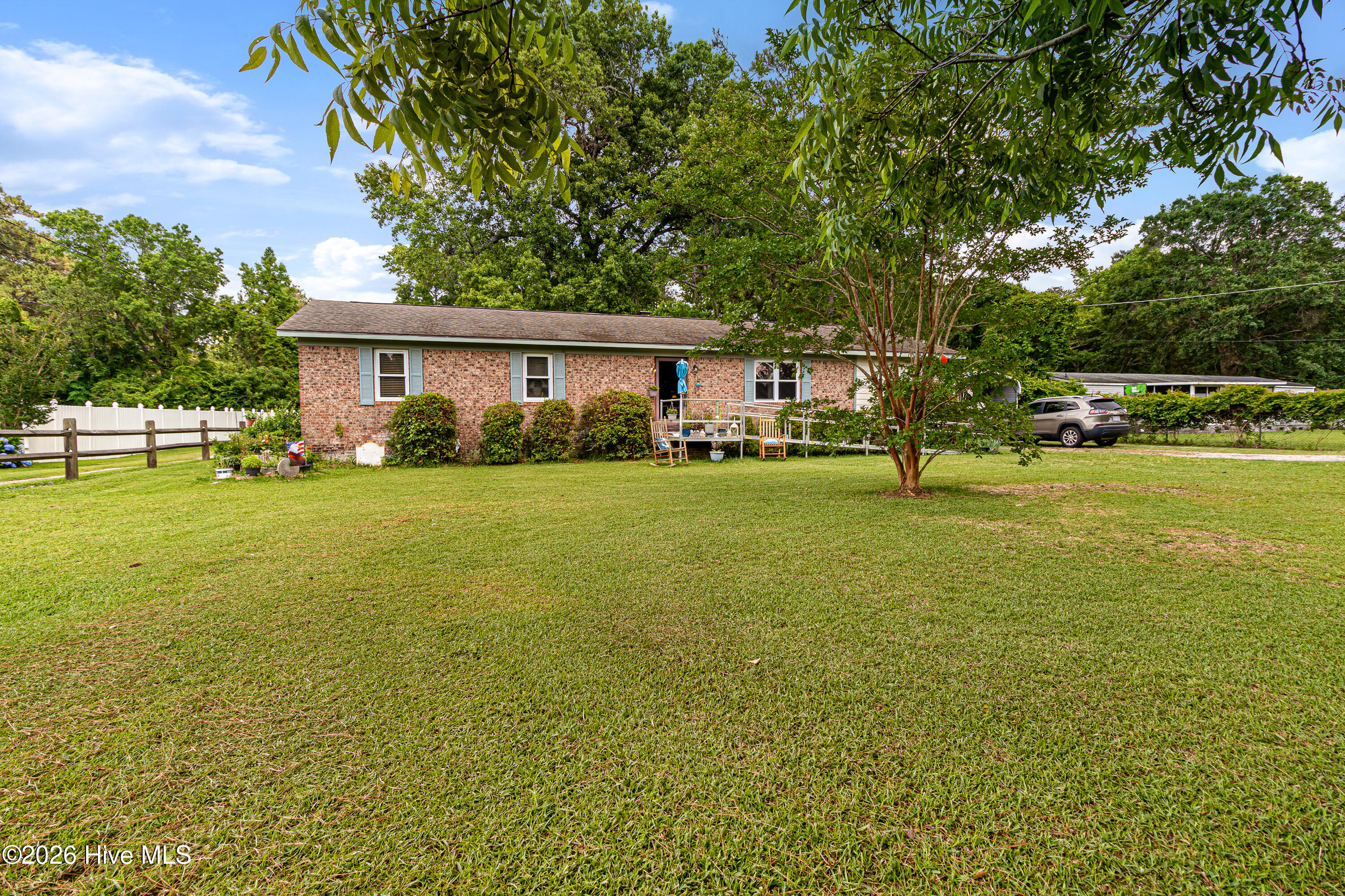 Exterior photo of 500 Maple Lane, Morehead City, NC 28557. MLS: 100582113