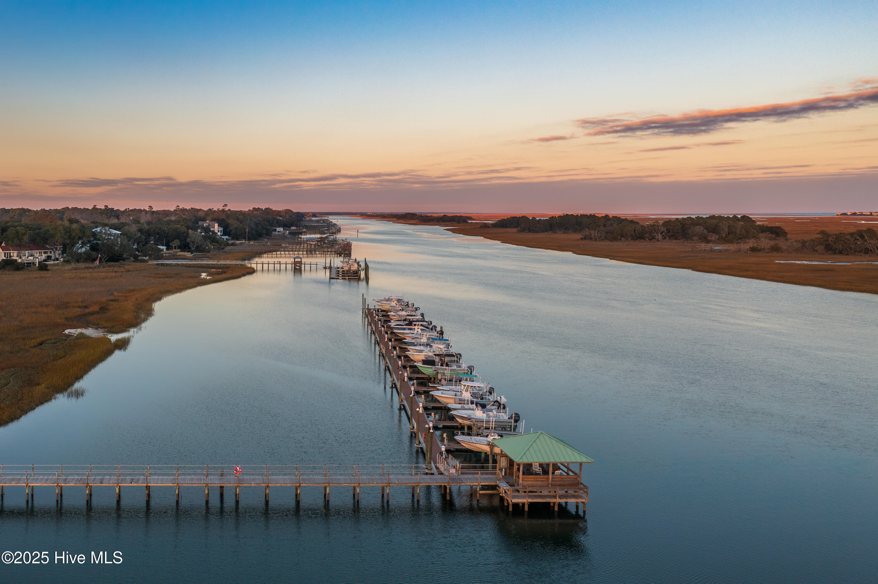 100544767 | Photo 49