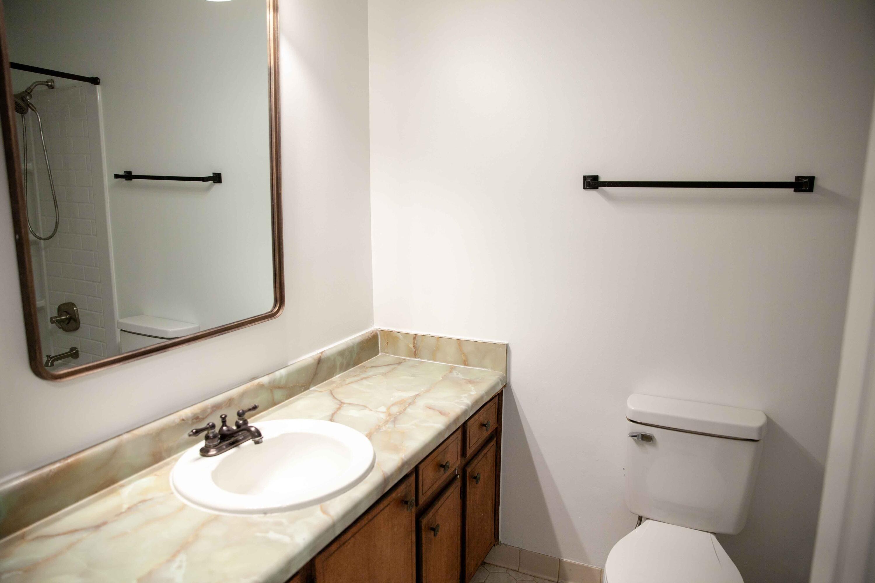 5Bathroom