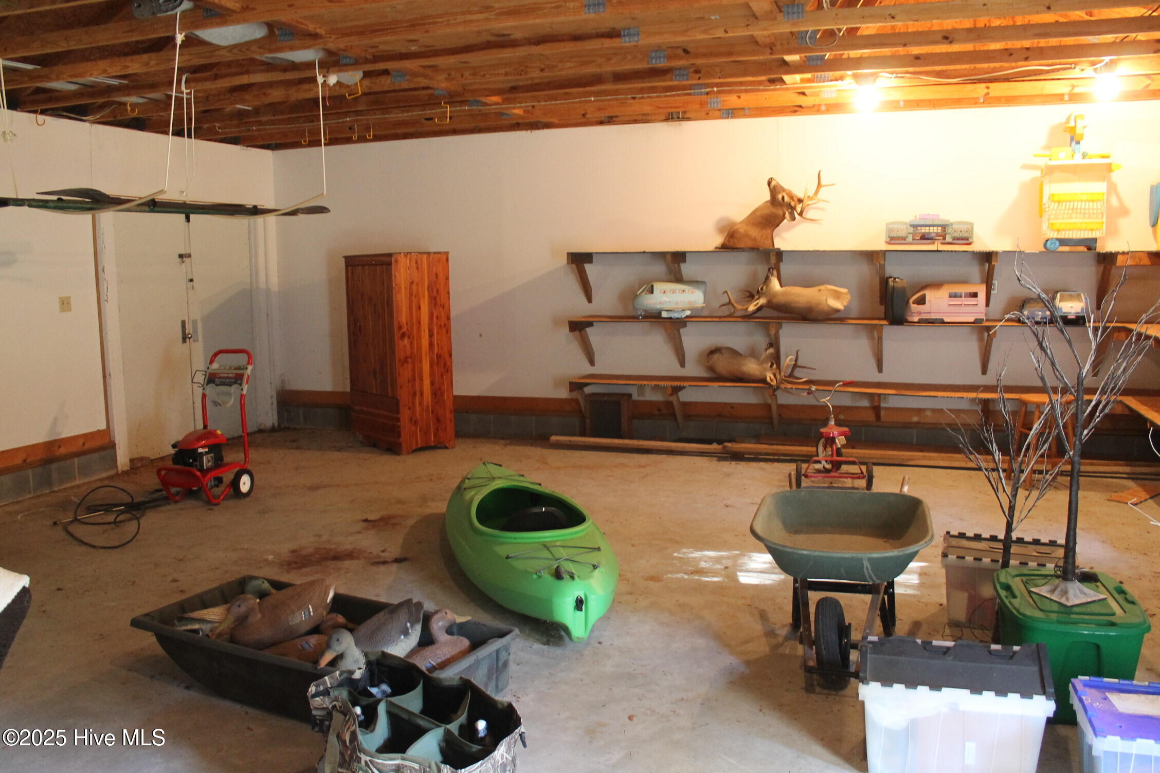 100530982 | Photo 20