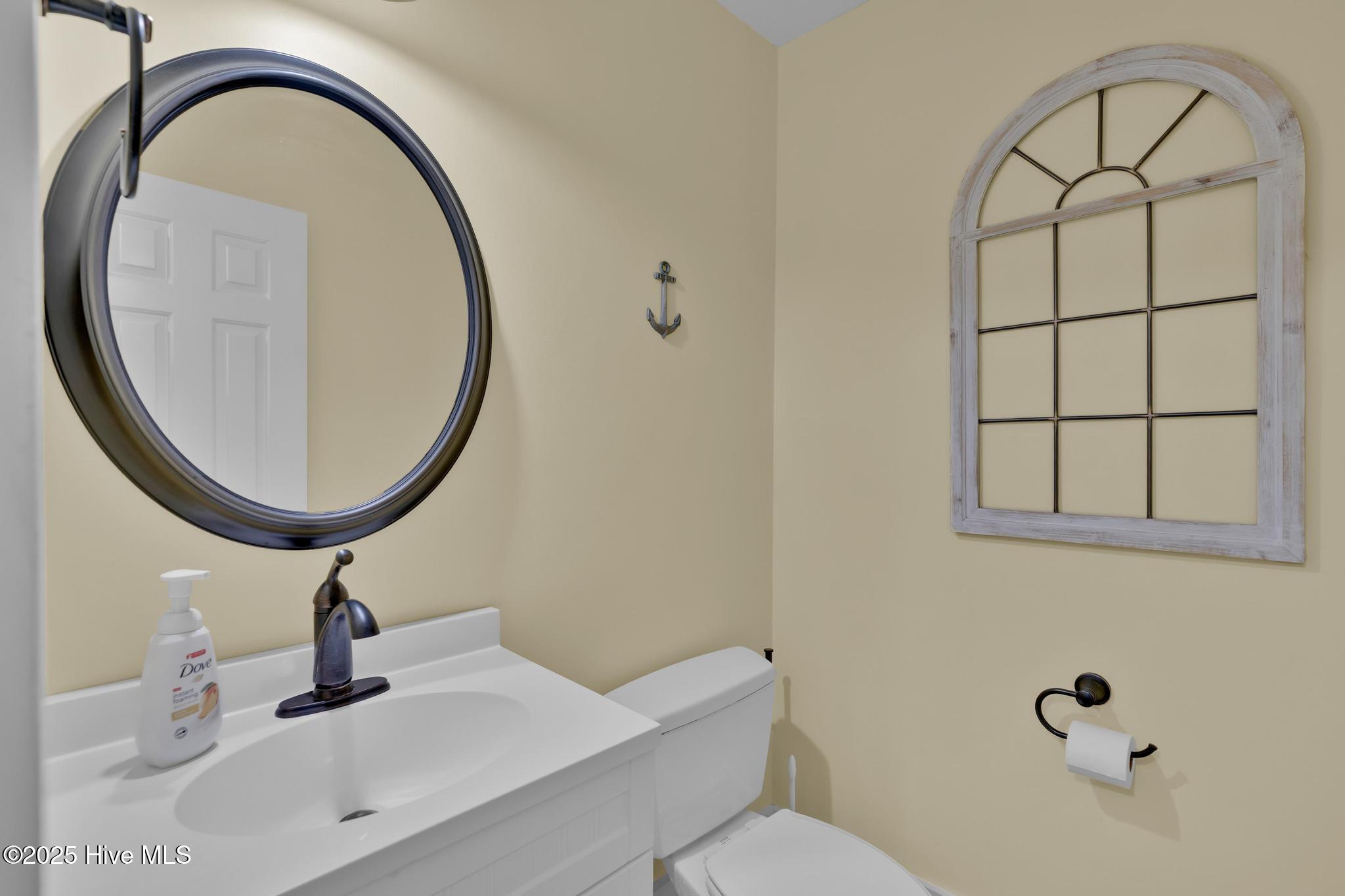 100541095 | Photo 26