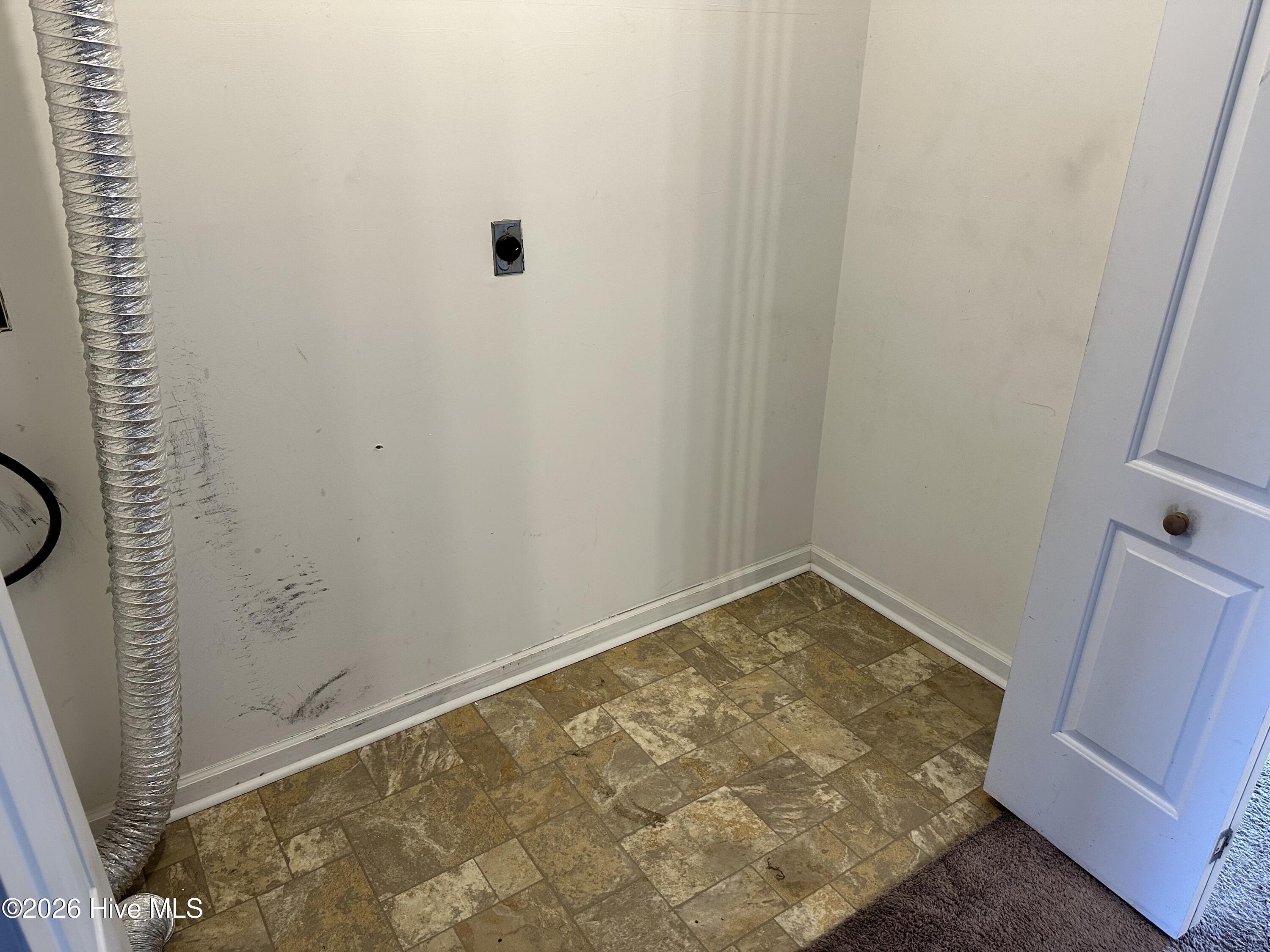 100553426 | Photo 19