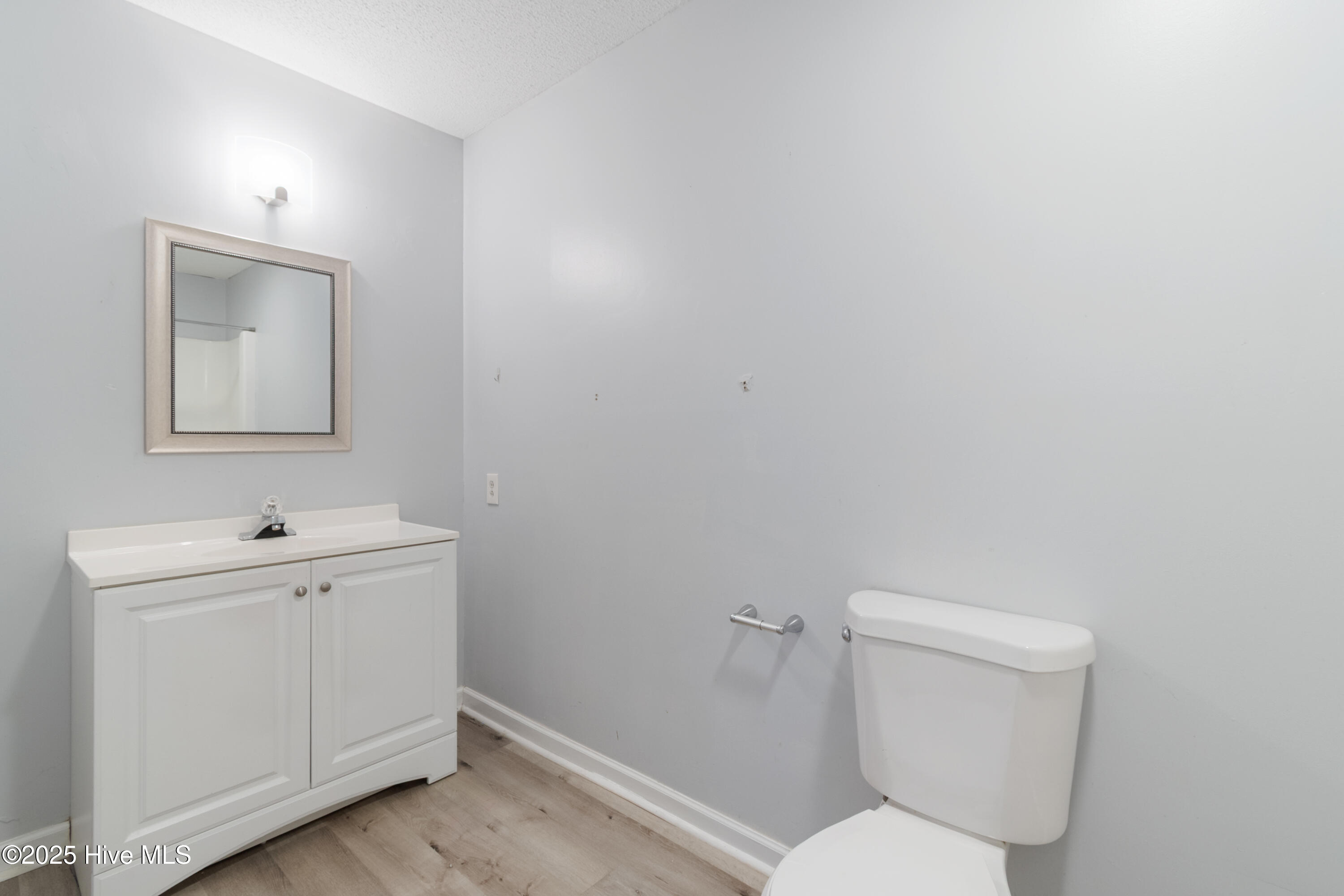 100539180 | Photo 18