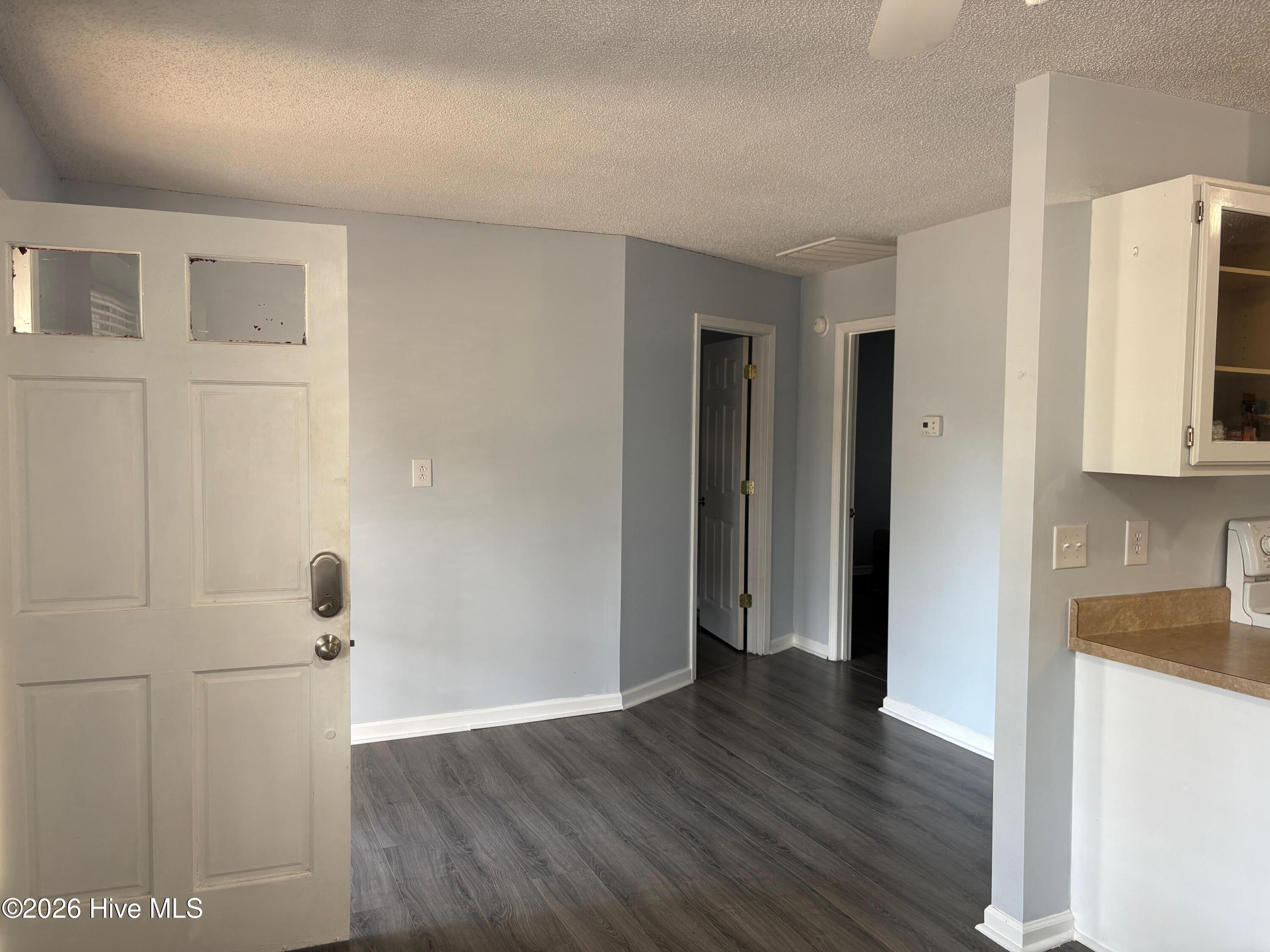 100557287 | Photo 27