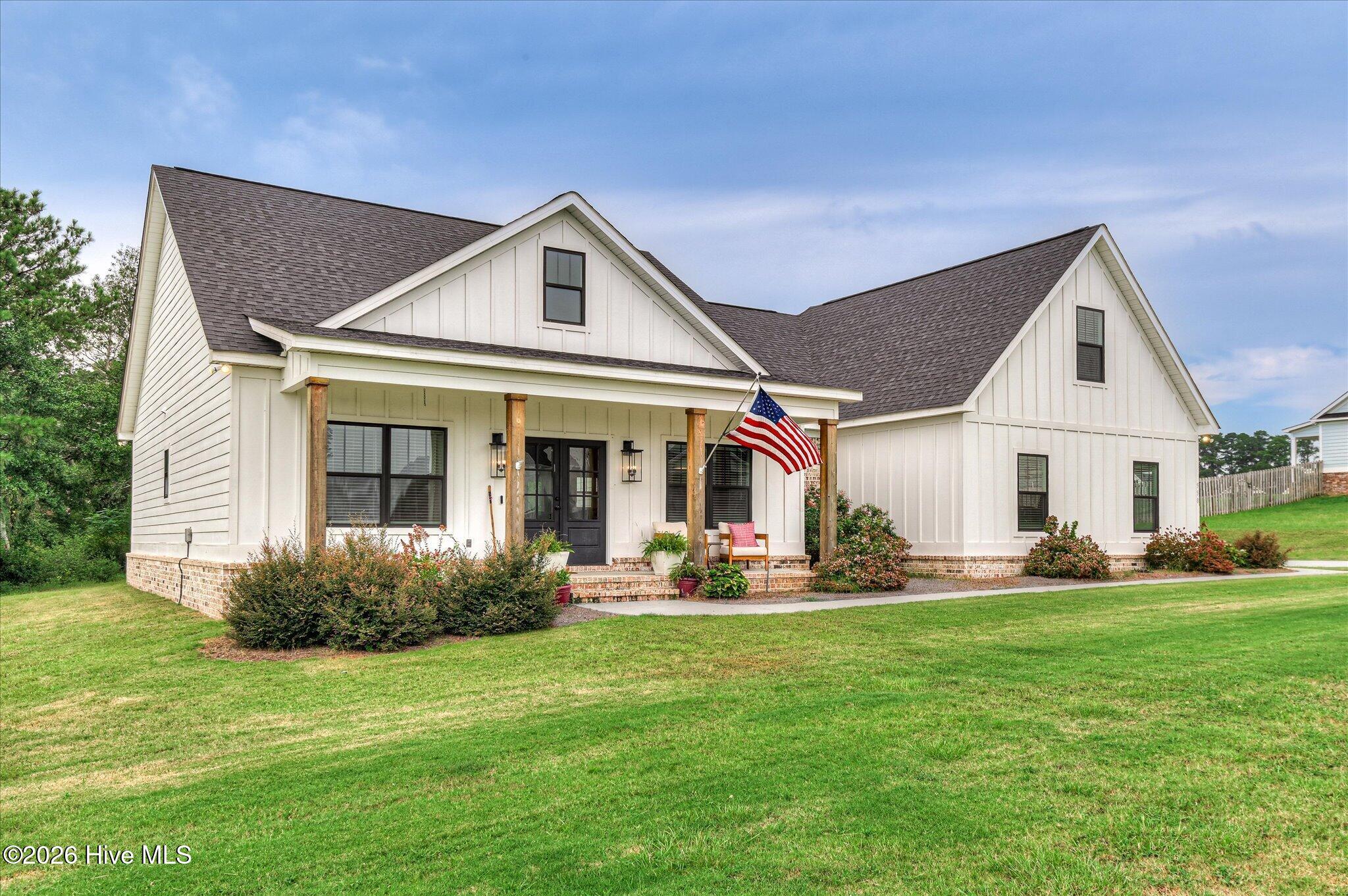 Photo 2 of Single family home for sale at 558 Annison Pointe Ct, North Augusta, SC 29860 | MLS# 100600946 | Listing updated on 2026-09-03