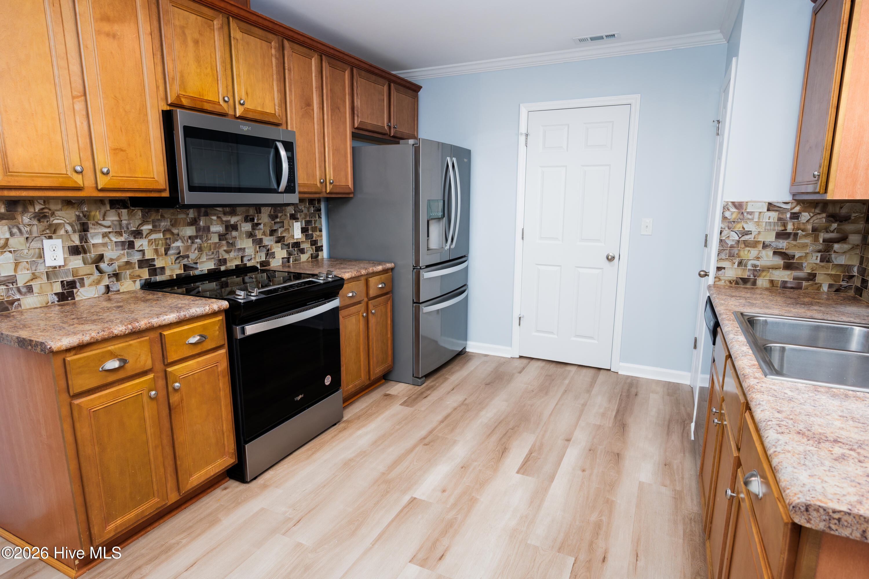 100 Lakeside Green Drive,New Bern