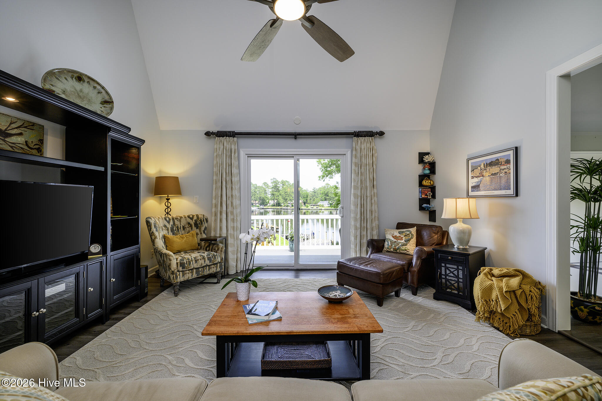 302 Plantation Drive, New Bern, NC, 28562