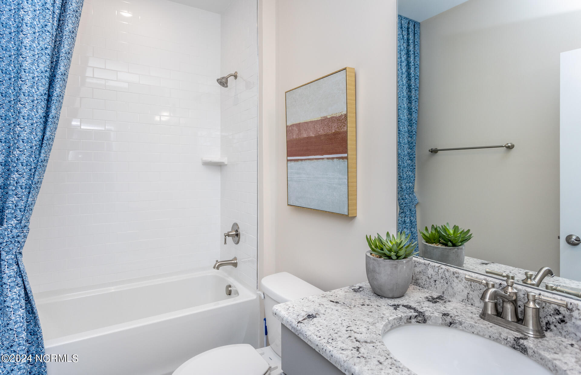 100538451 | Photo 11