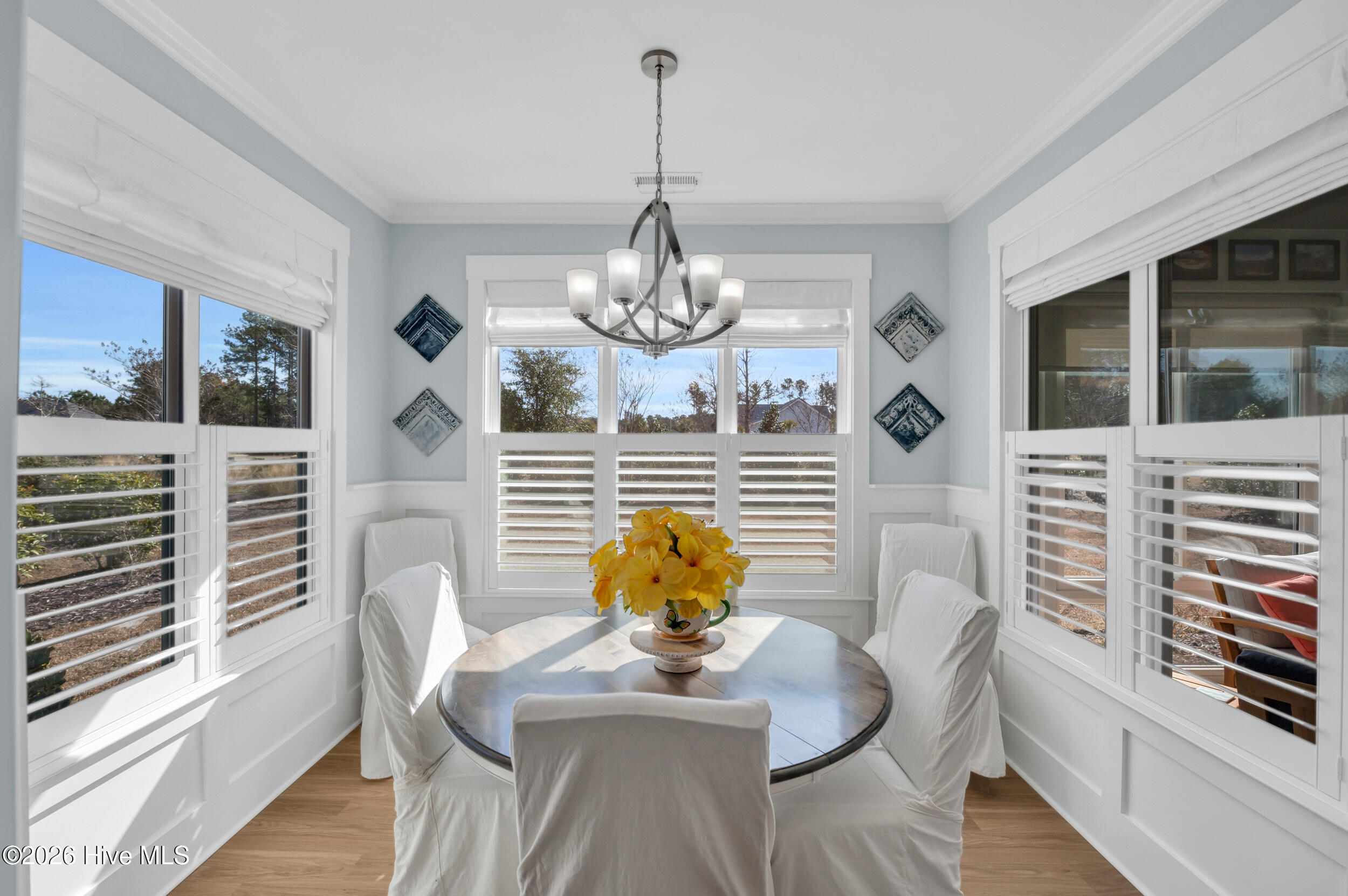 100550719 | Photo 16