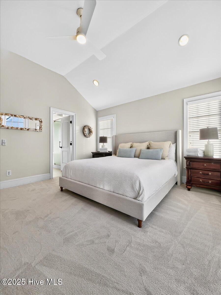 100540926 | Photo 32