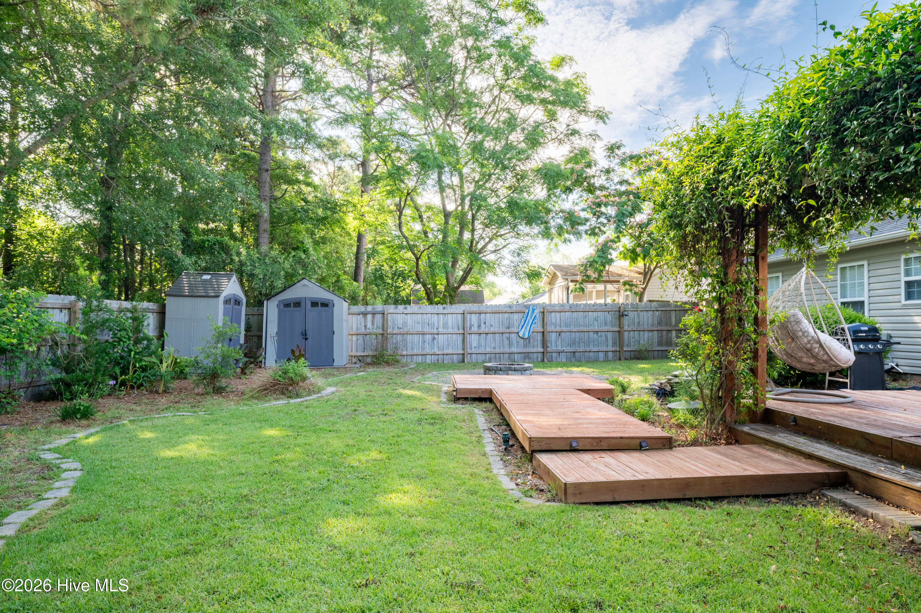 100553857 | Photo 20