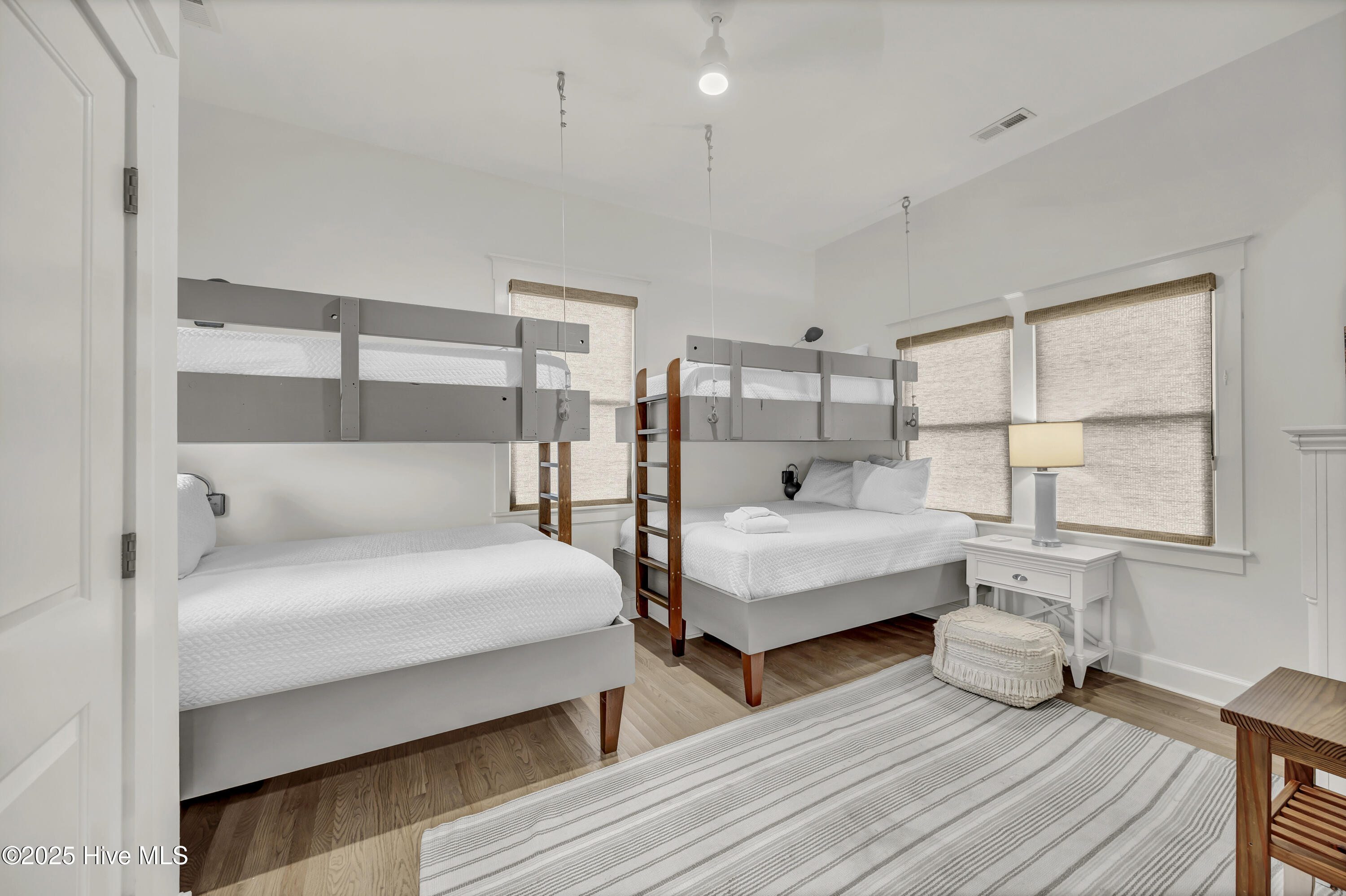 100536845 | Photo 20