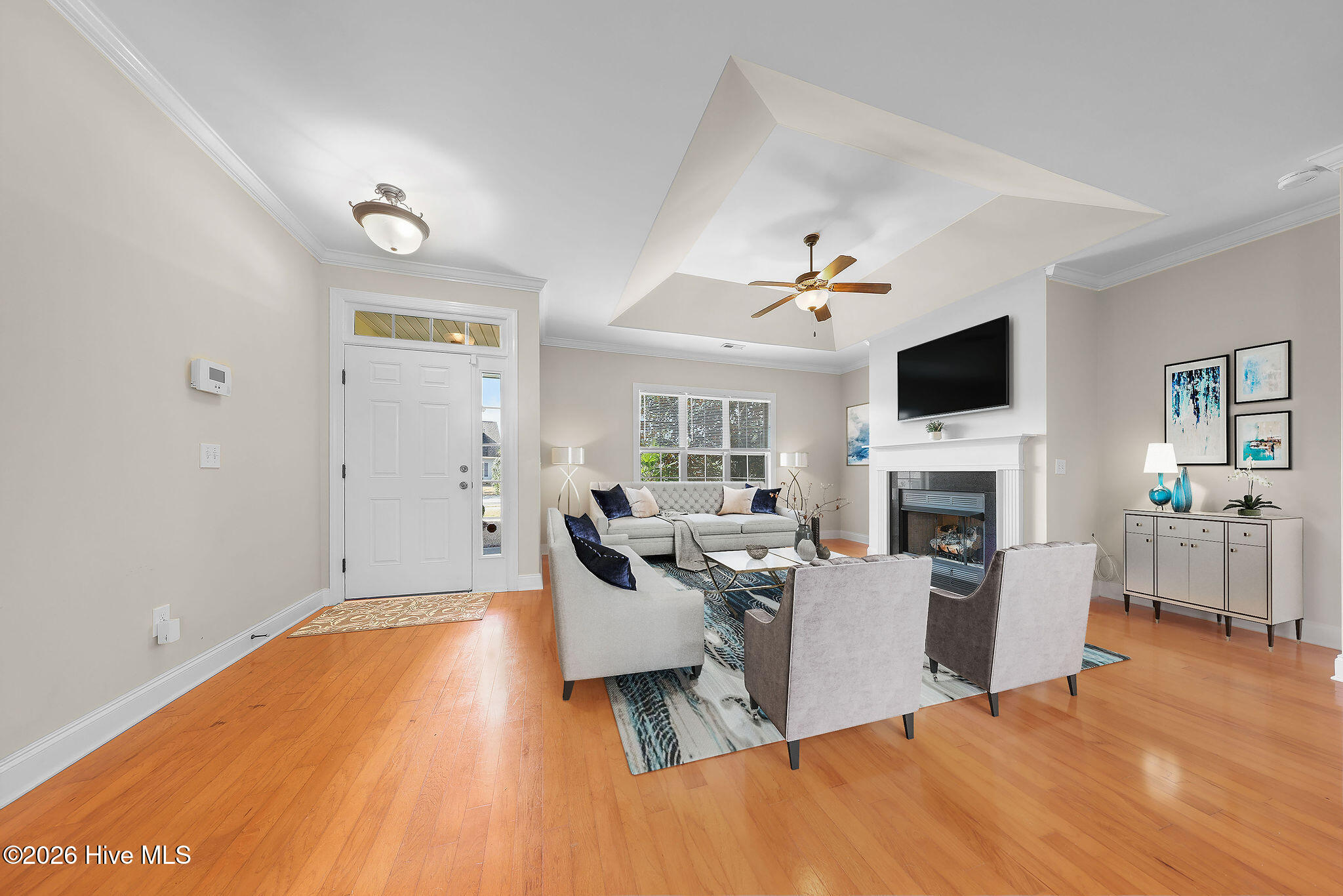 100565690 | Photo 18